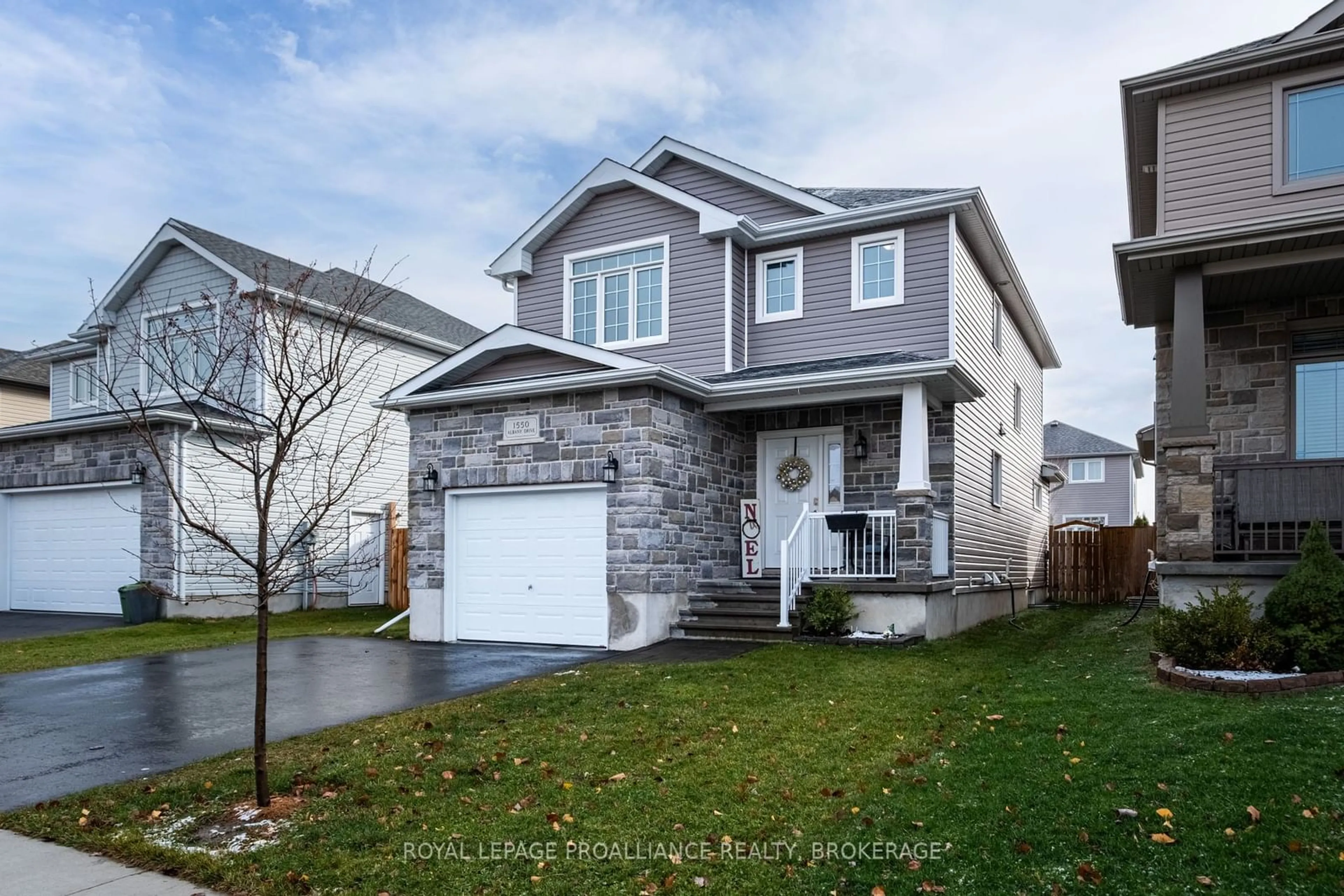 Frontside or backside of a home, the street view for 1550 Albany Dr, Kingston Ontario K7P 0L9