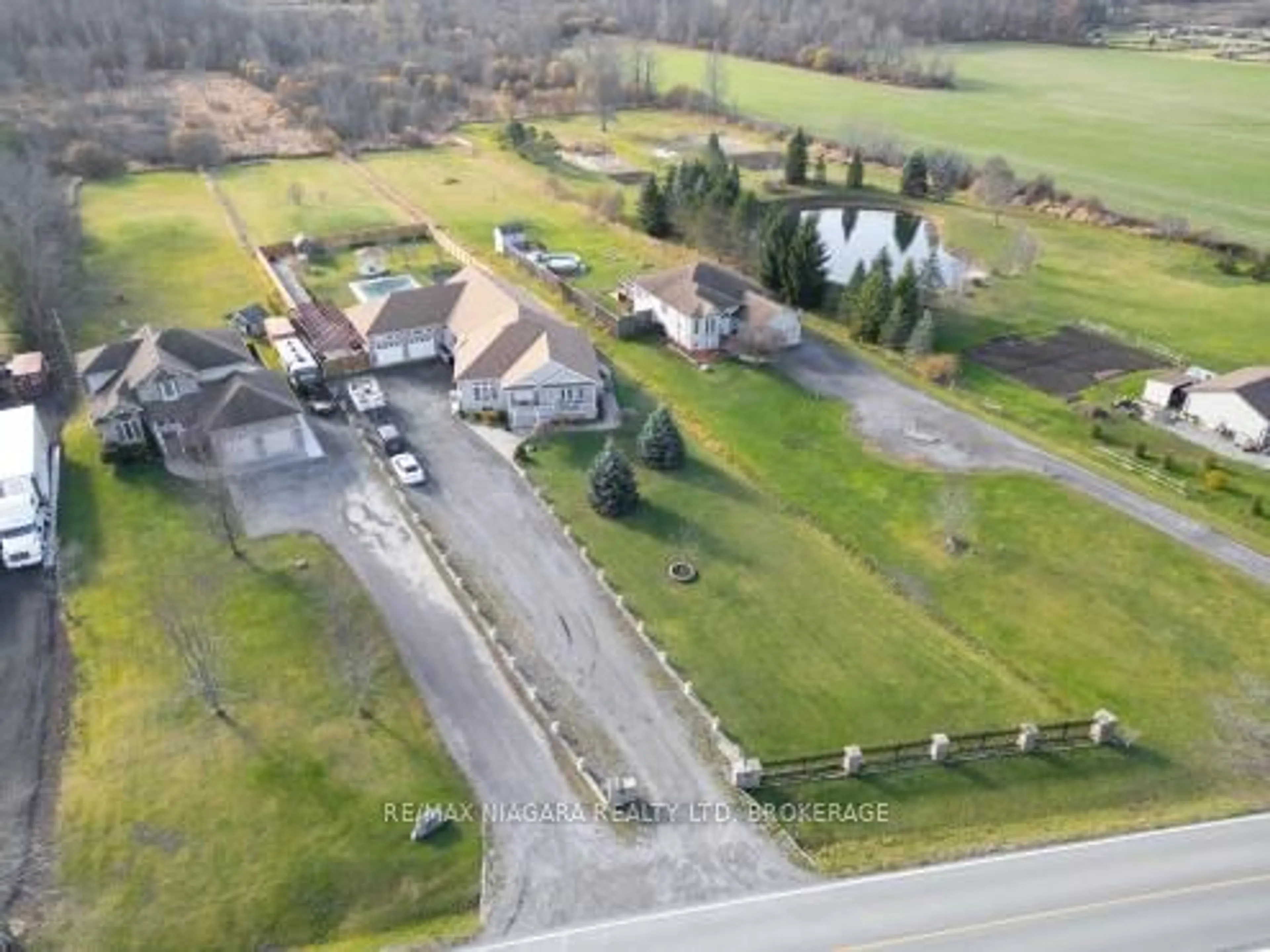 Frontside or backside of a home, the street view for 5199 sherkston Rd, Port Colborne Ontario L0S 1R0