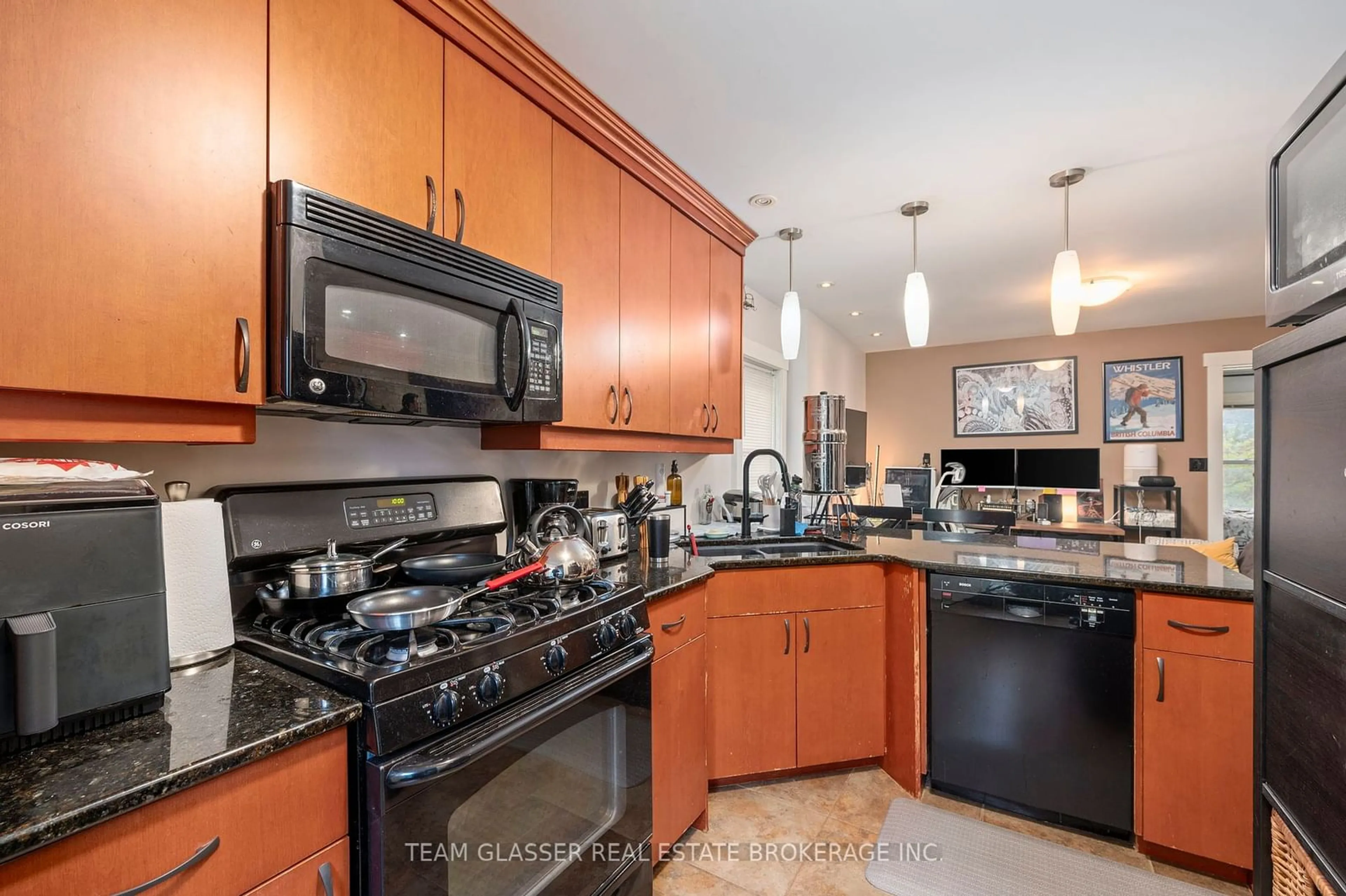 Standard kitchen, wood floors for 857.5 Waterloo St, London Ontario N6A 3W7