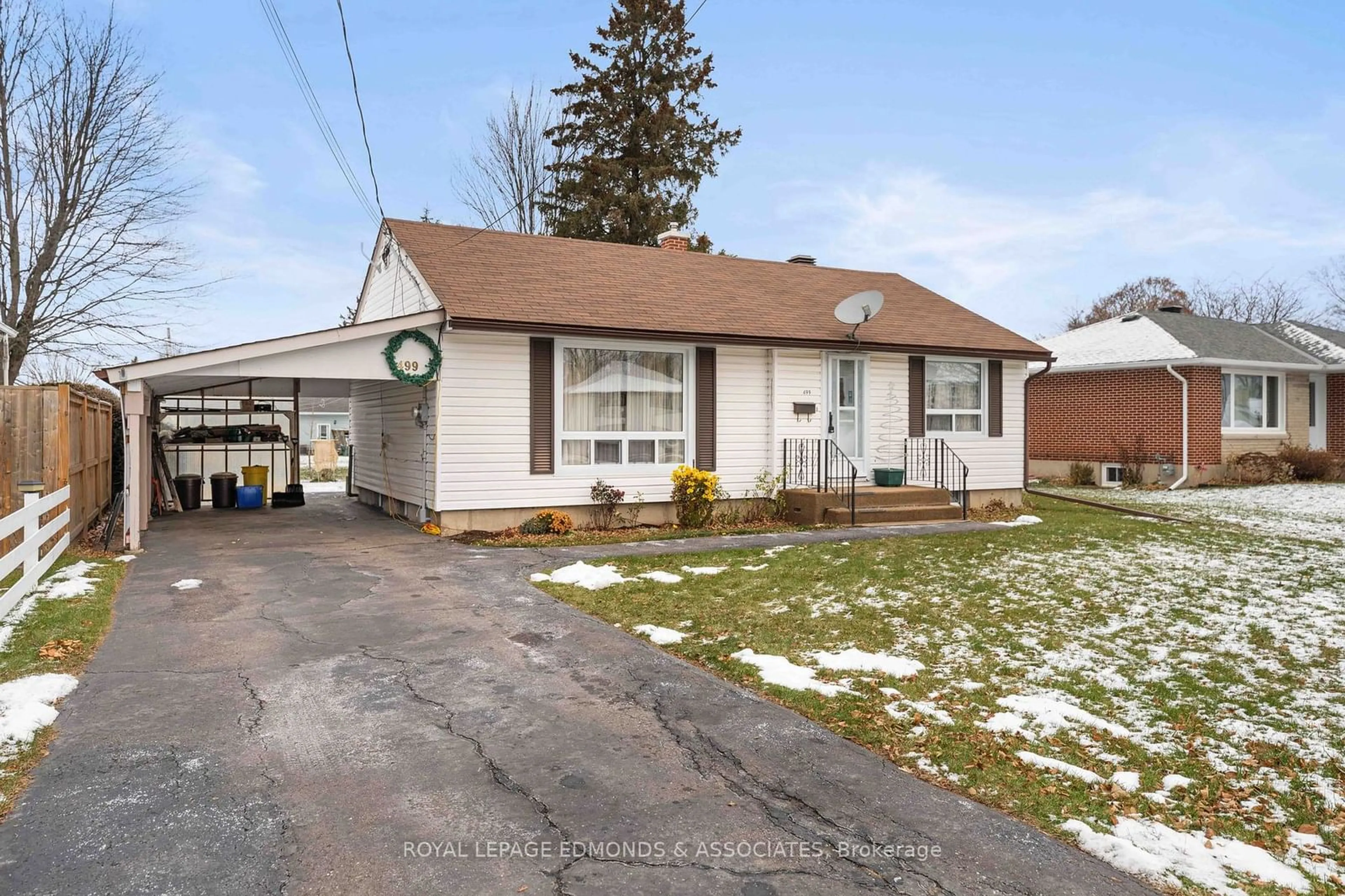 Frontside or backside of a home, cottage for 499 Howe St, Pembroke Ontario K8A 2P6