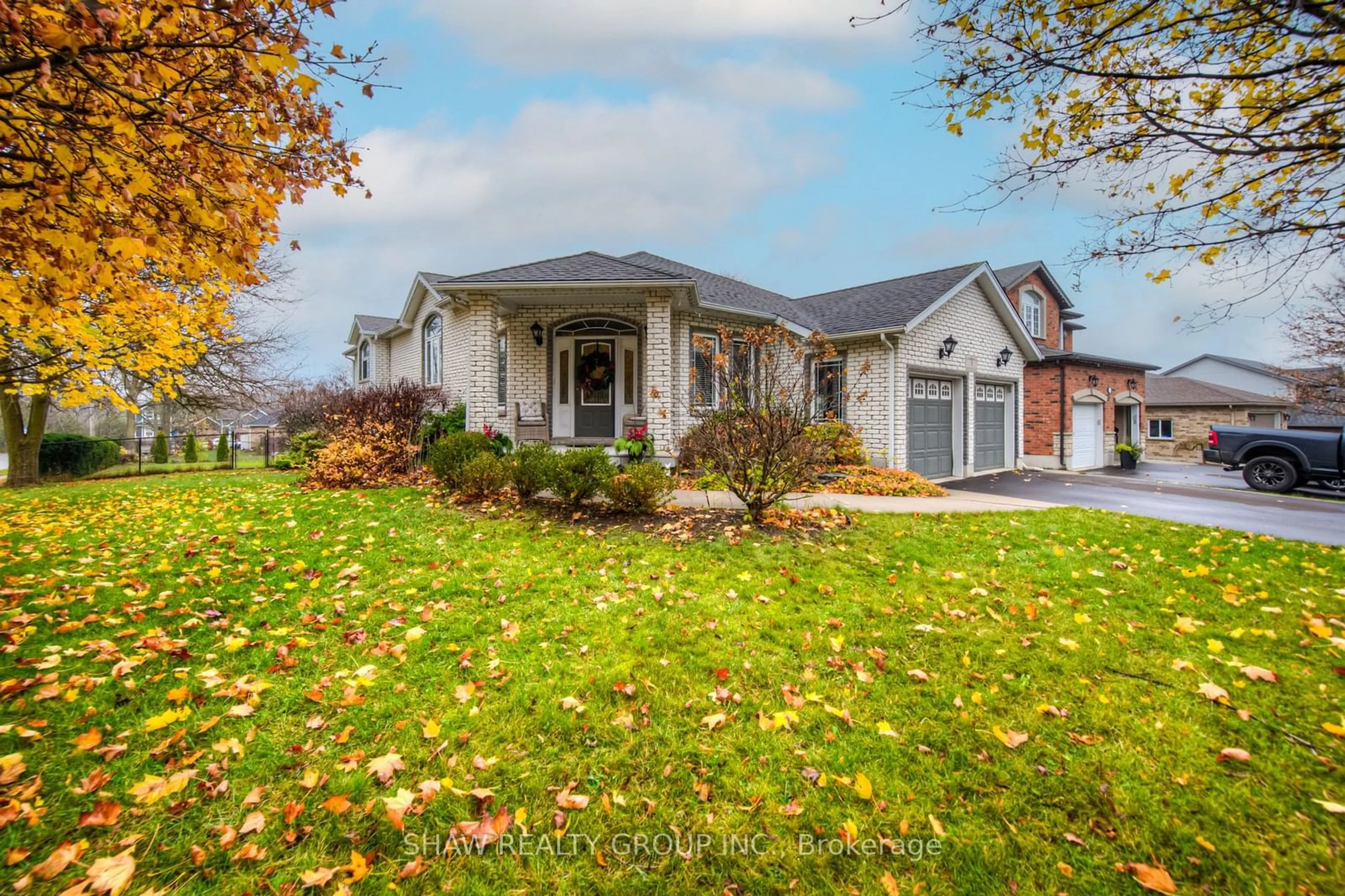 Frontside or backside of a home, cottage for 3 Berry Patch Lane, Cambridge Ontario N1S 5B3