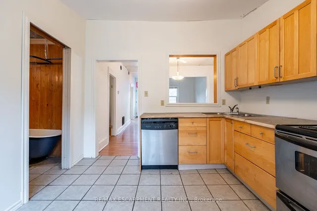 Additional property image - 49 Jones St