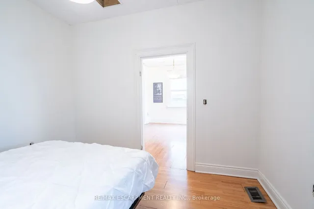 Additional property image - 49 Jones St