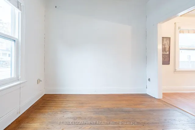 Additional property image - 49 Jones St