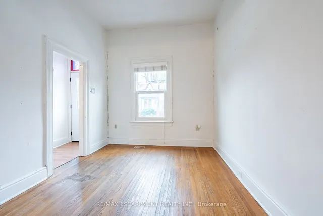 Additional property image - 49 Jones St