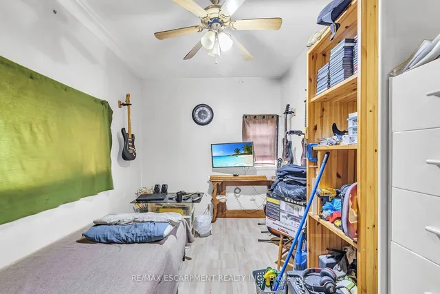 Additional property image - 1367 Cannon St