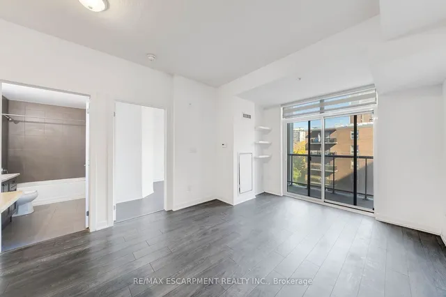 Additional property image - 85 Robinson St Unit 606
