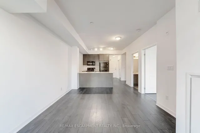 Additional property image - 85 Robinson St Unit 606
