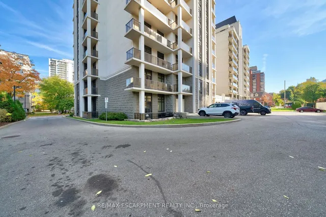 Additional property image - 85 Robinson St Unit 606