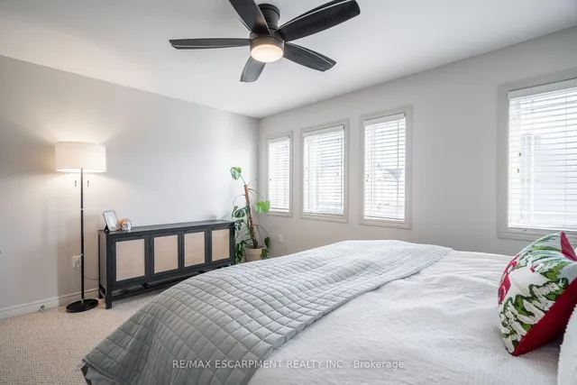 Additional property image - 25 Viking Dr Unit 6