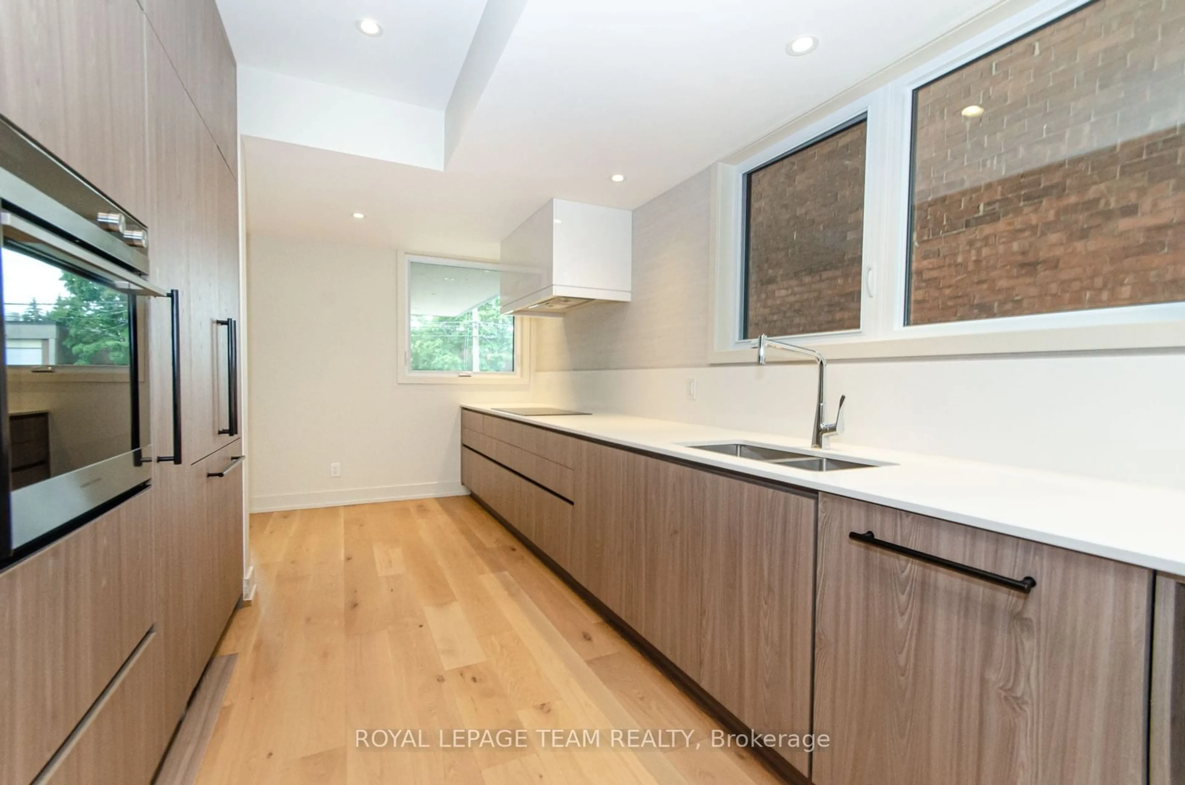 Contemporary kitchen, wood floors, cottage for 13 FIFTH Ave #B, Glebe - Ottawa East and Area Ontario K1S 2M2