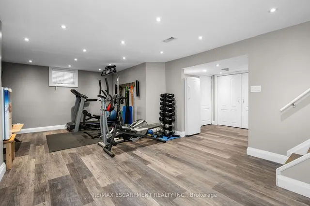 Additional property image - 2118 Governors Rd