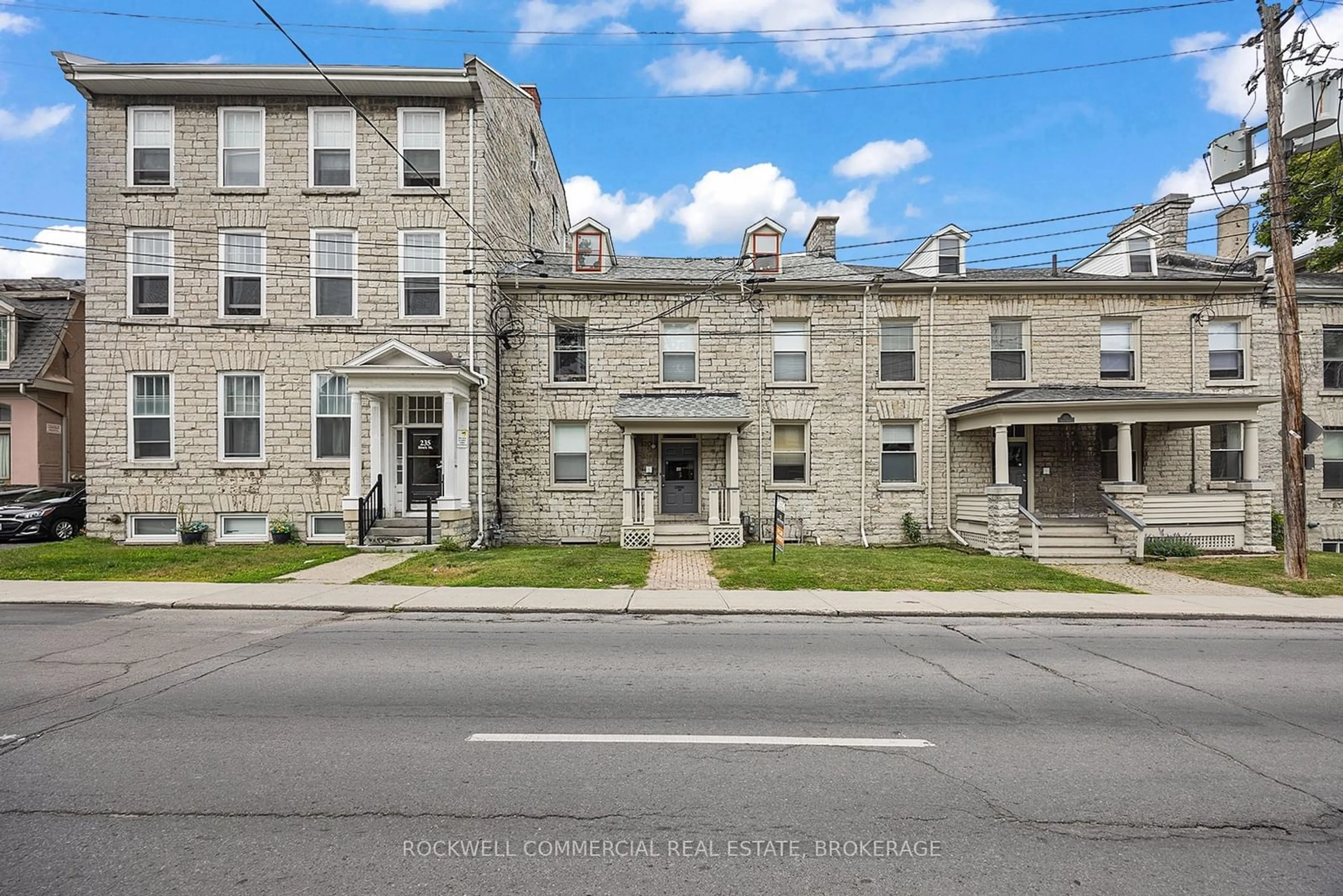 A pic from exterior of the house or condo, the front or back of building for 233 Brock St, Kingston Ontario K7L 1S3