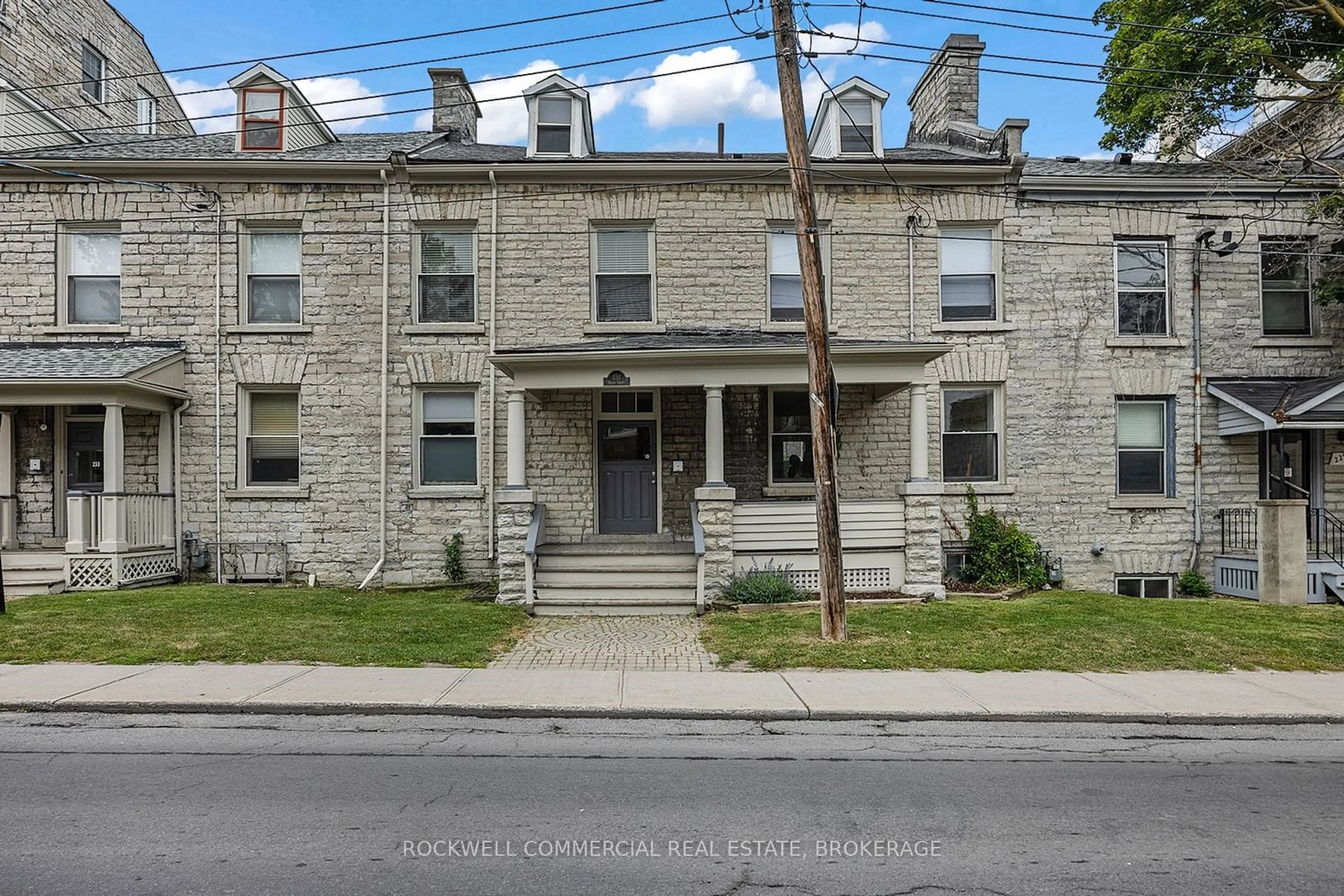 A pic from exterior of the house or condo, the street view for 231 Brock St, Kingston Ontario K7L 1S3