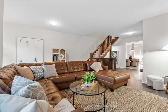 Additional property image - 7 Savage Dr
