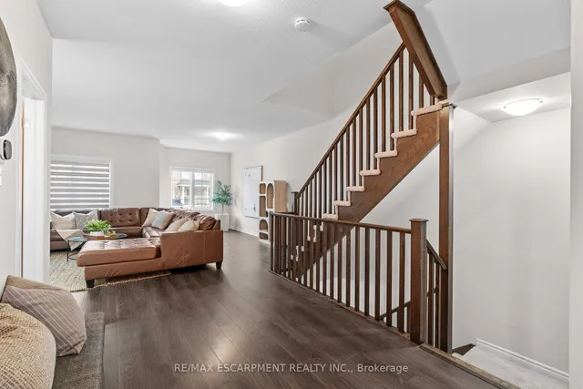 Additional property image - 7 Savage Dr