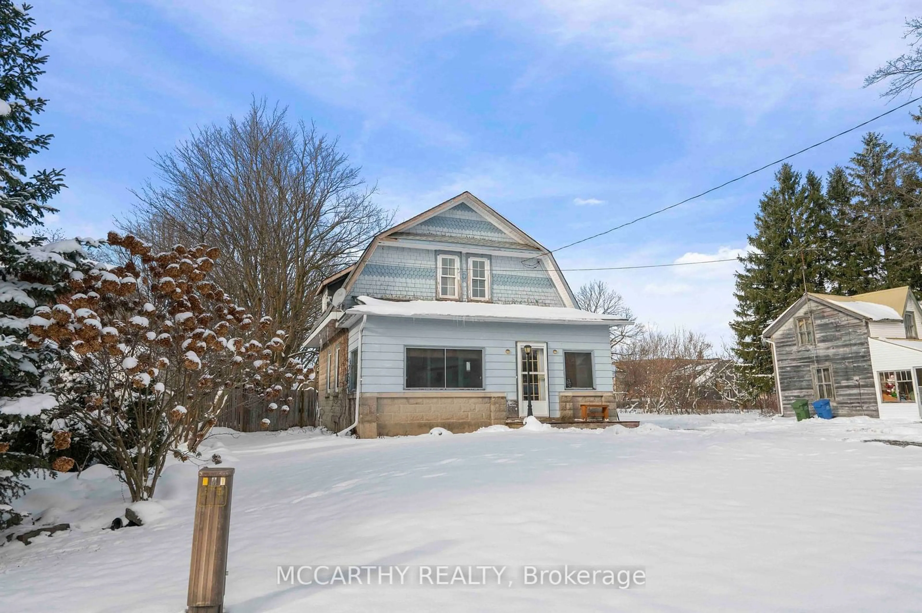 Frontside or backside of a home, cottage for 61 Victoria St, Southgate Ontario N0C 1B0