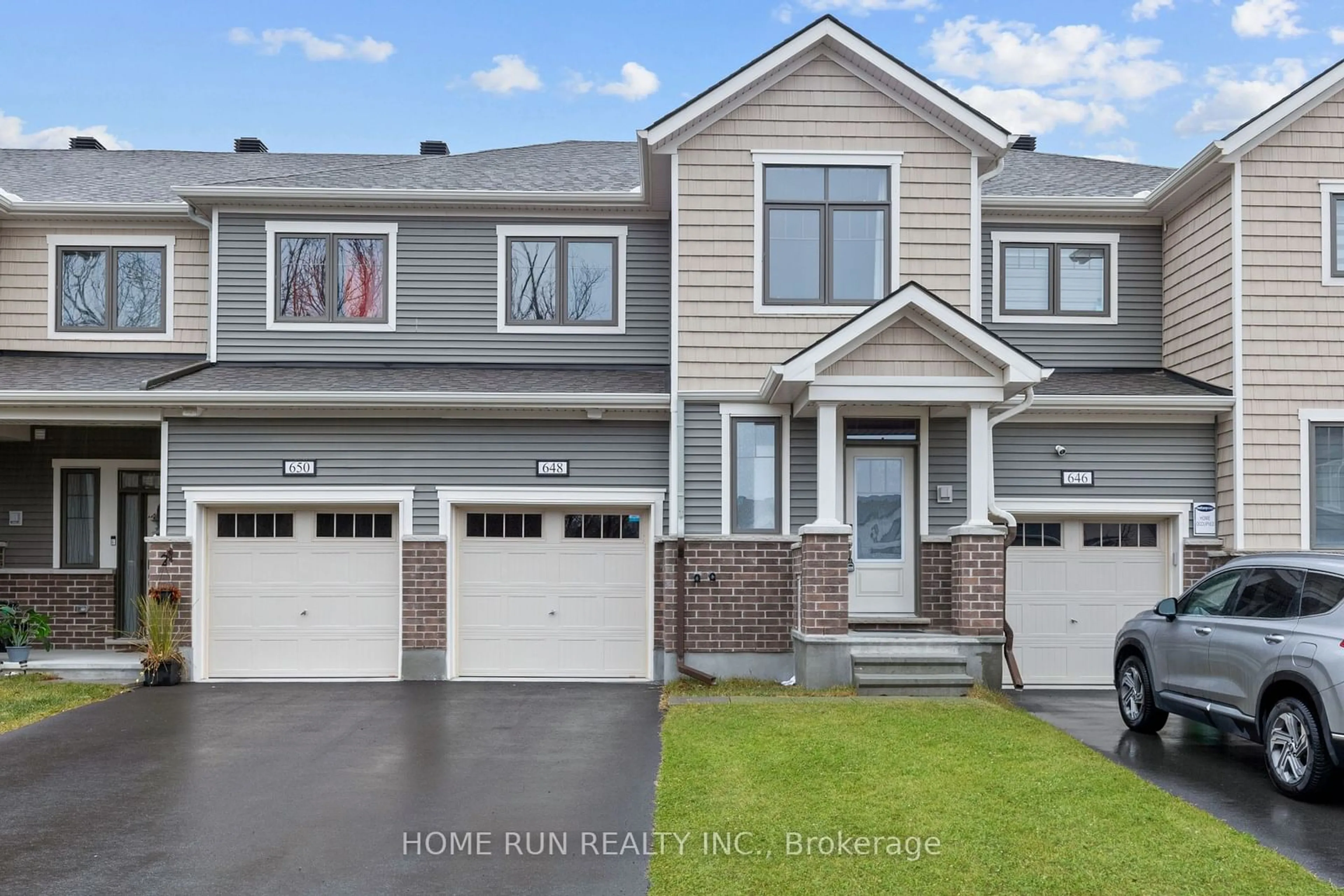 Frontside or backside of a home, cottage for 648 CYGNUS St, Barrhaven Ontario K2J 7B2