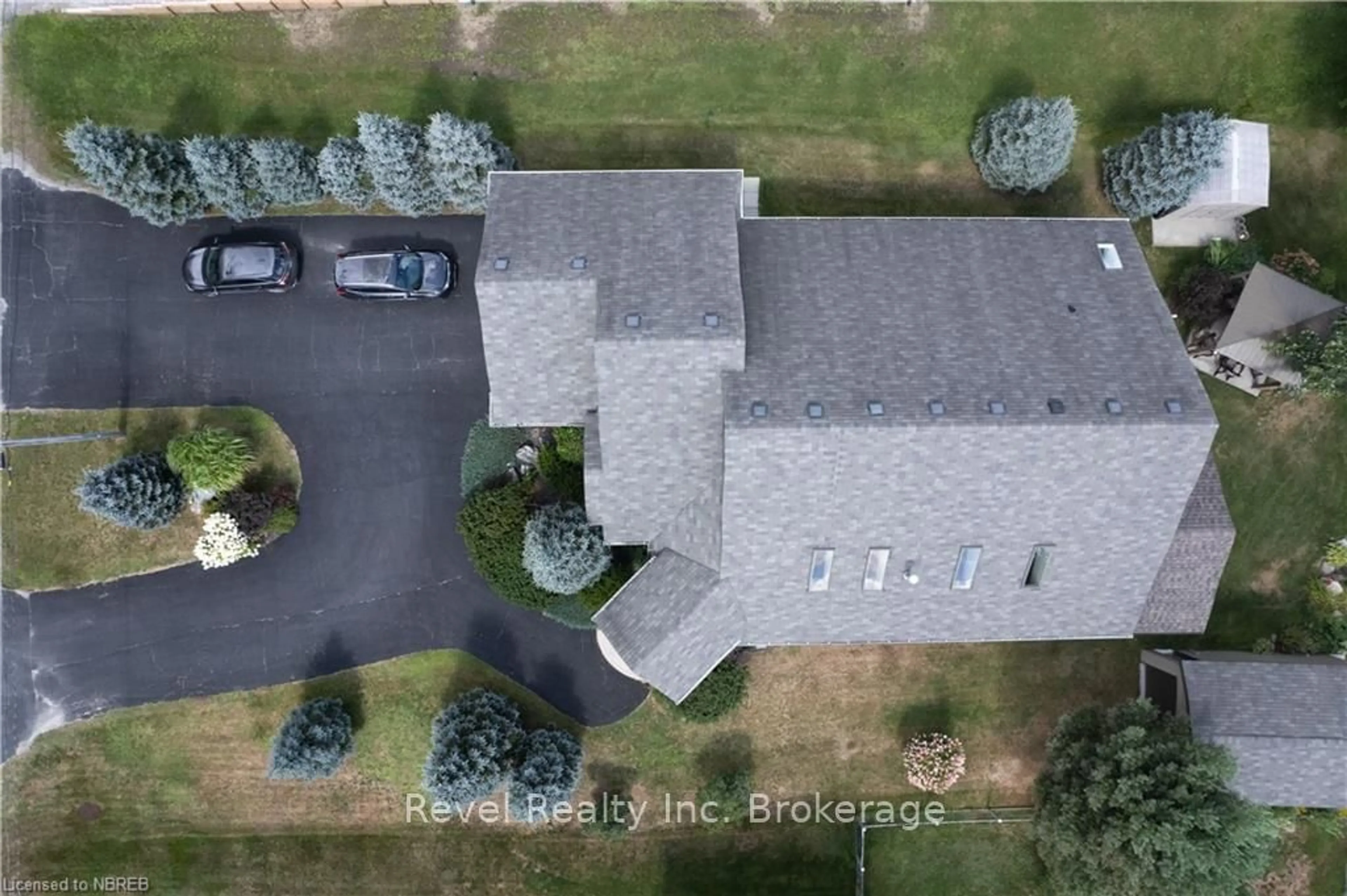 Frontside or backside of a home, the street view for 748 COURSOL Rd, West Nipissing Ontario P2B 3J5