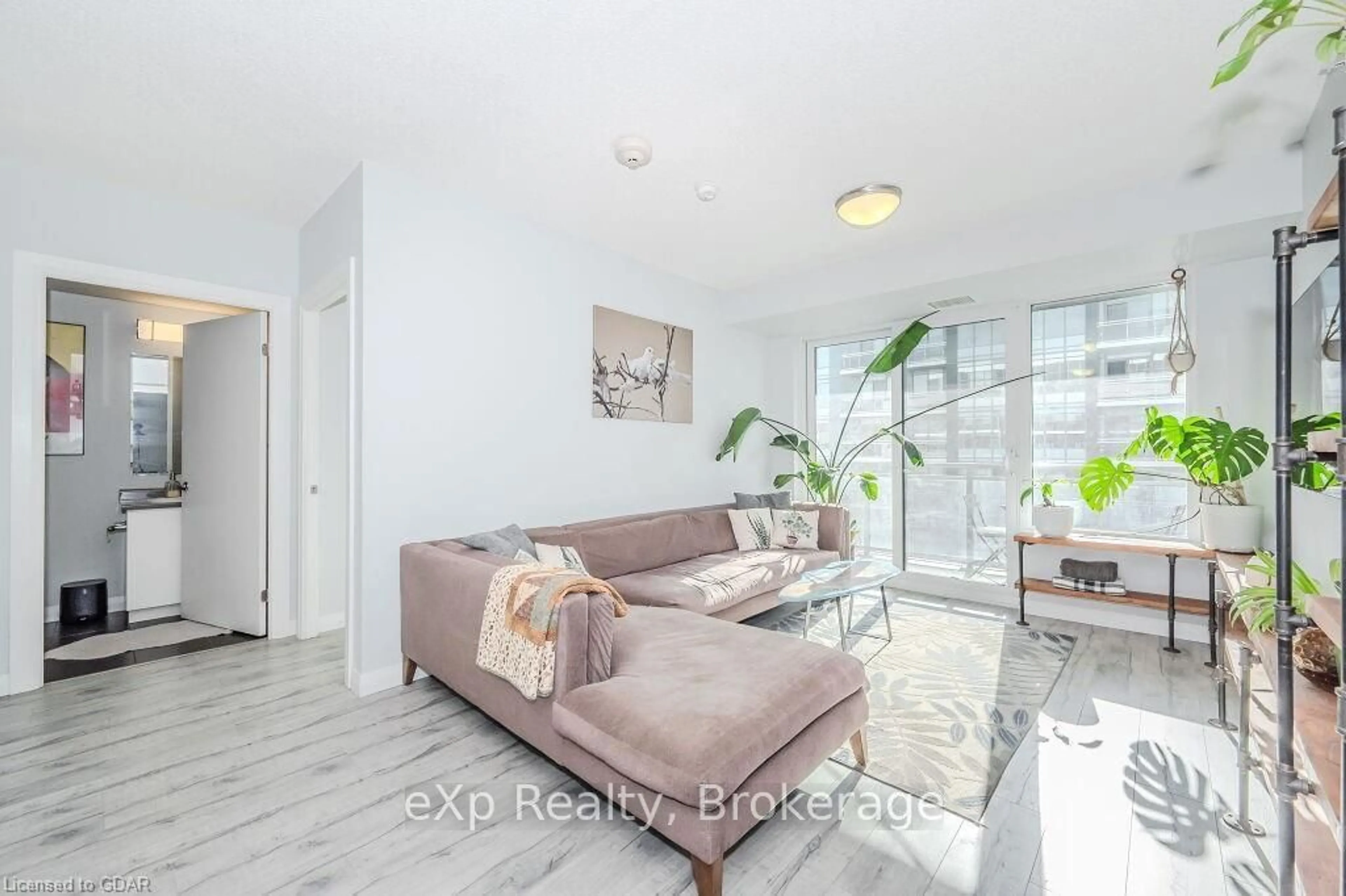 Living room, wood floors for 53 ARTHUR St #801, Guelph Ontario N1E 0P5