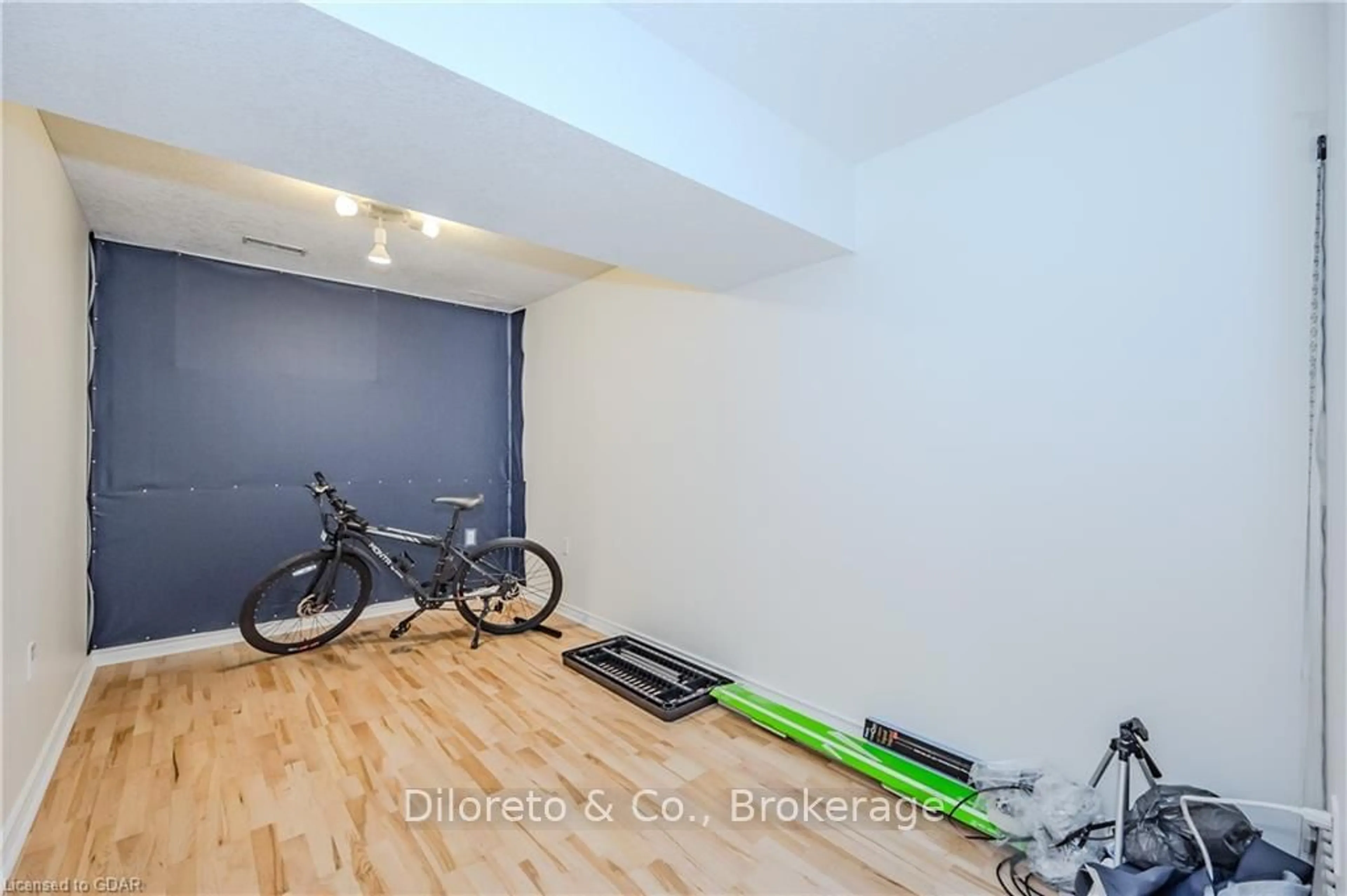 Other indoor space, unknown floor for 20 SHACKLETON Dr #46, Guelph Ontario N1E 0C5