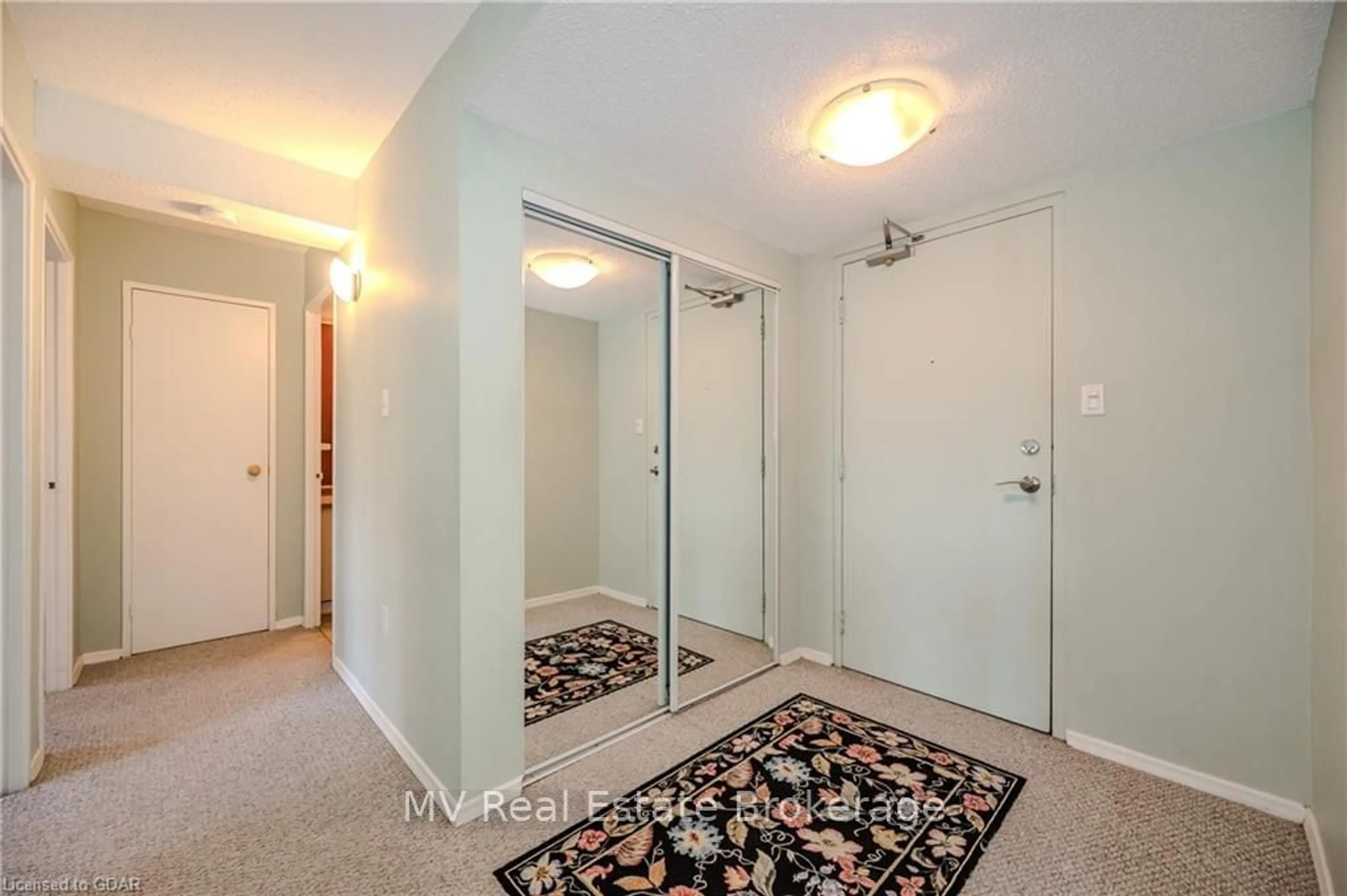 Indoor entryway, not visible floor for 93 WESTWOOD Rd #402, Guelph Ontario N1H 7J7