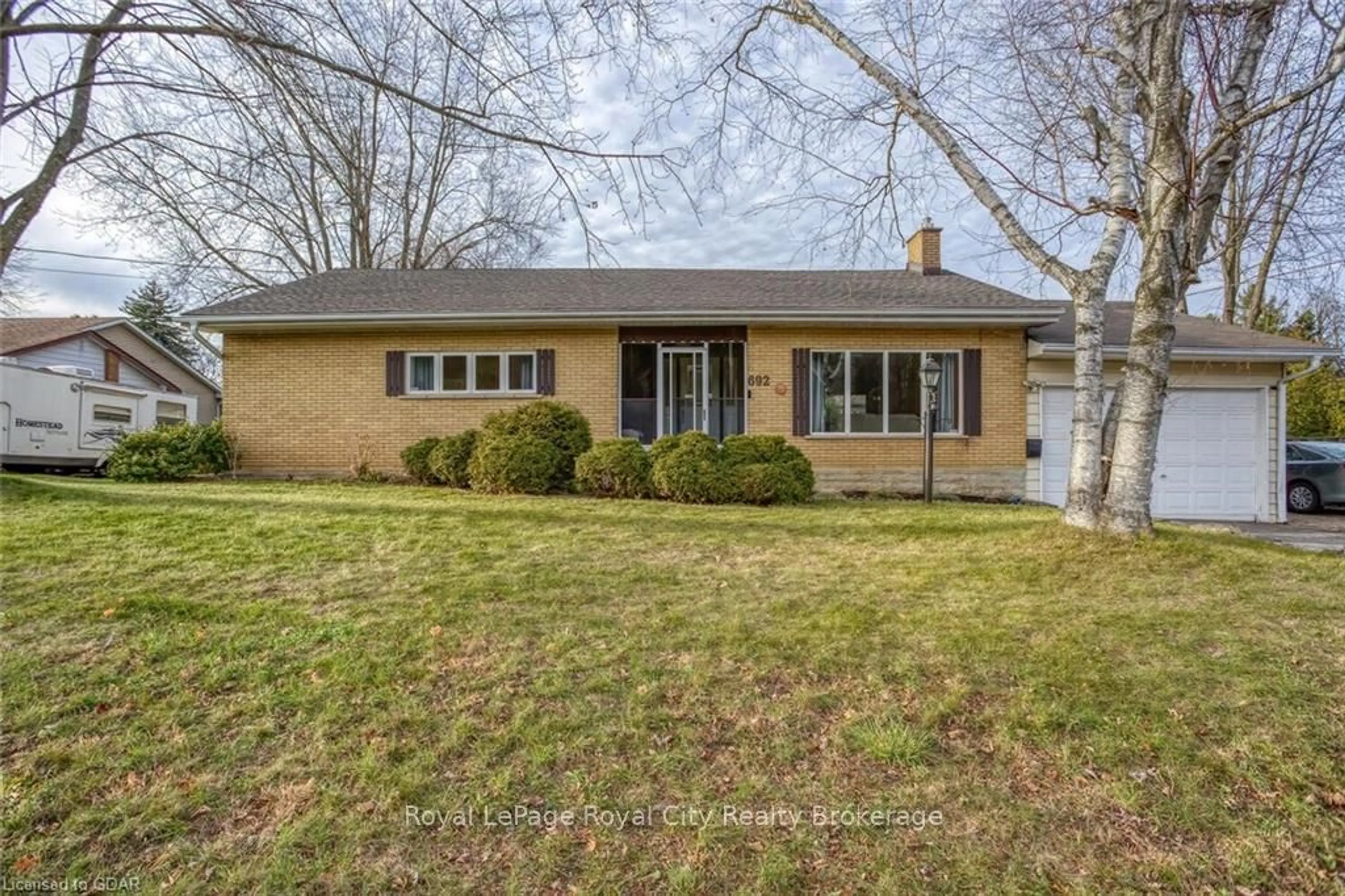 Frontside or backside of a home, cottage for 692 SPEEDVALE Ave, Guelph/Eramosa Ontario N1E 6A1