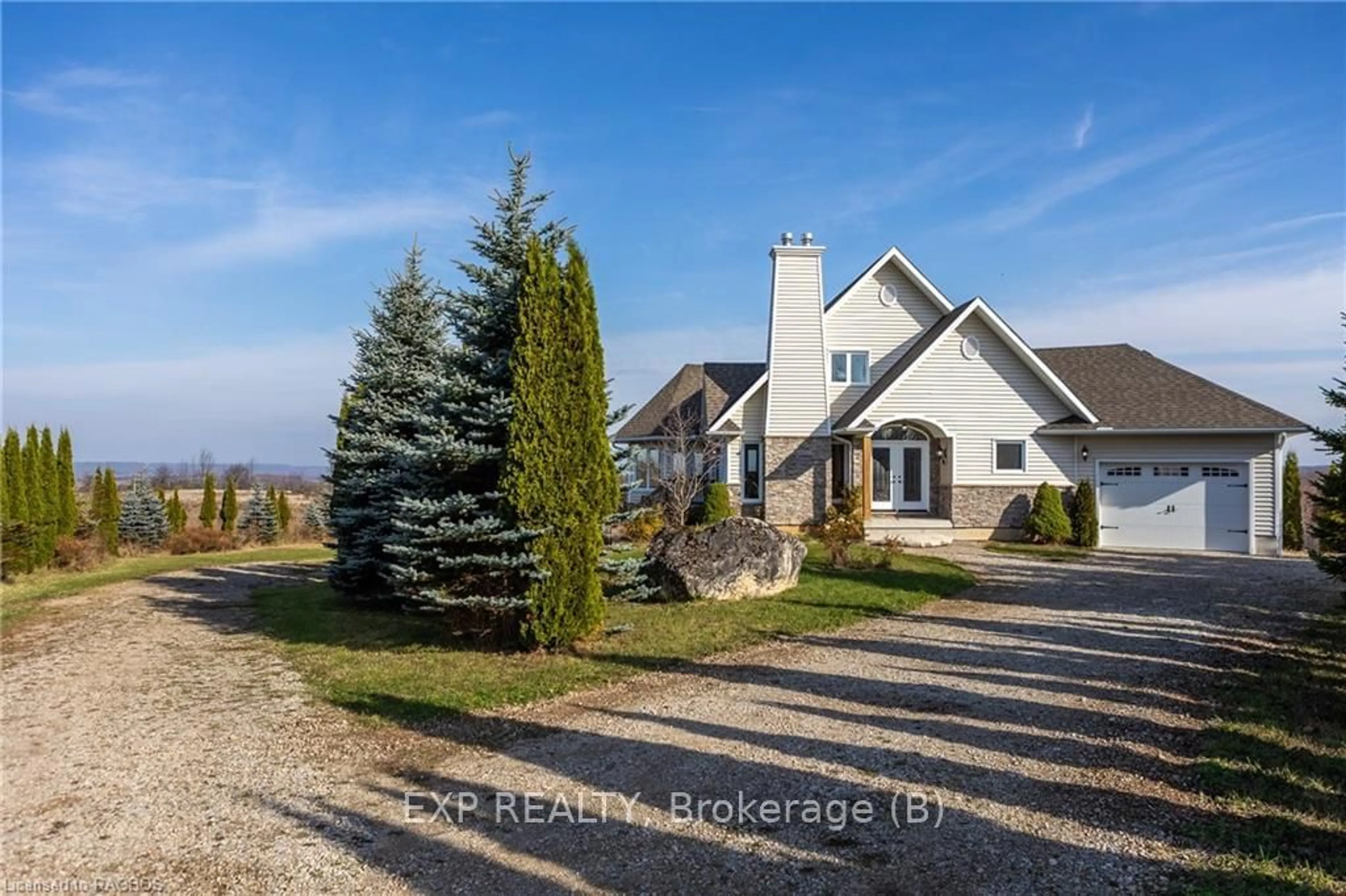 Frontside or backside of a home, cottage for 85621 SIDEROAD 7, Meaford Ontario N4L 1W6