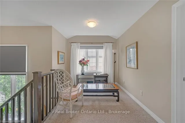 Additional property image - 93 SOUTHSHORE CRESCENT