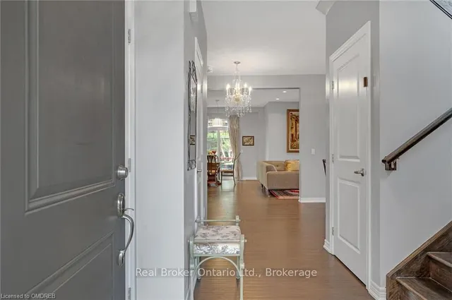 Additional property image - 93 SOUTHSHORE CRESCENT