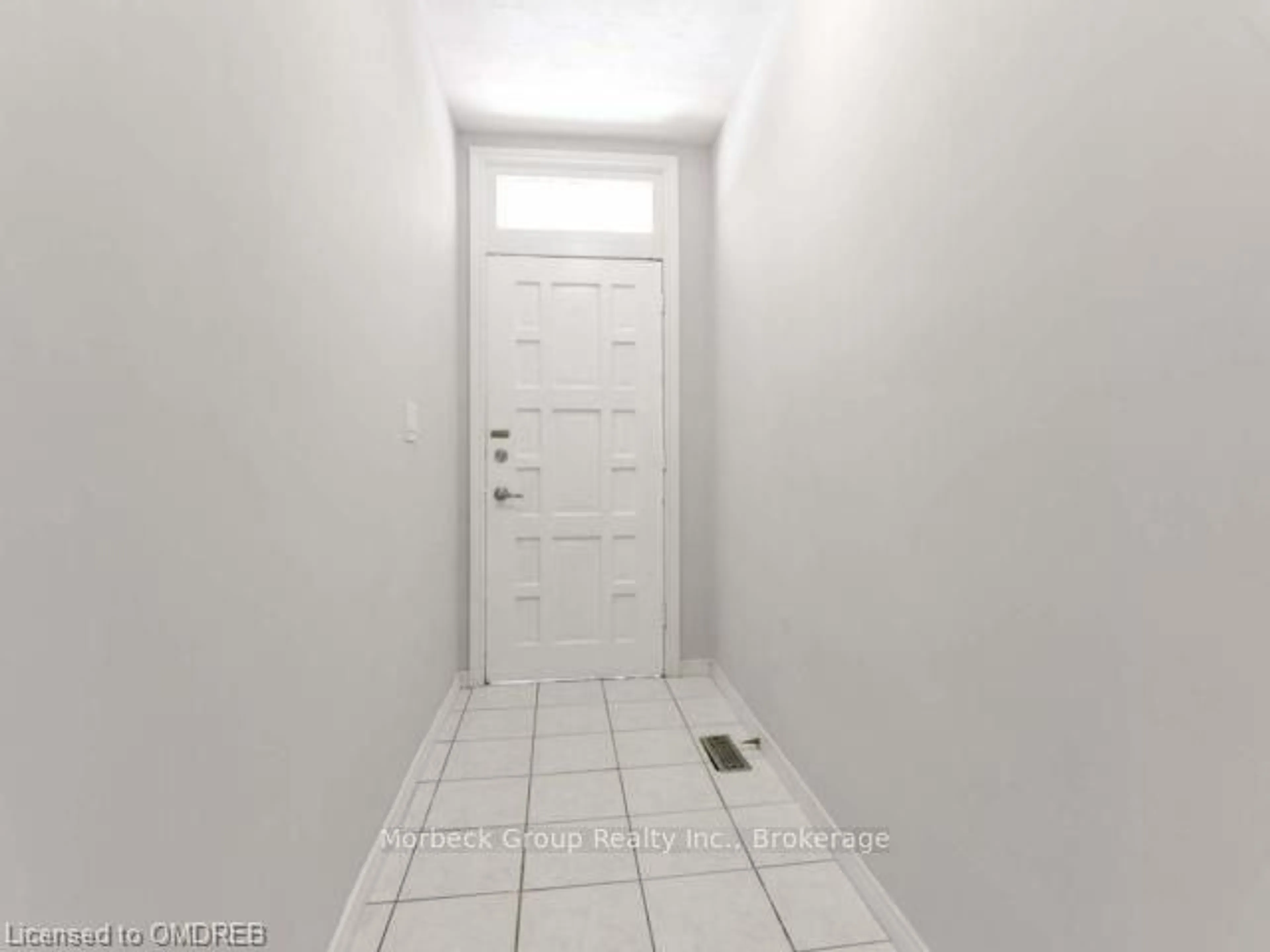 Indoor entryway, not visible floor for 186 SHERMAN Ave, Hamilton Ontario L8L 6M9