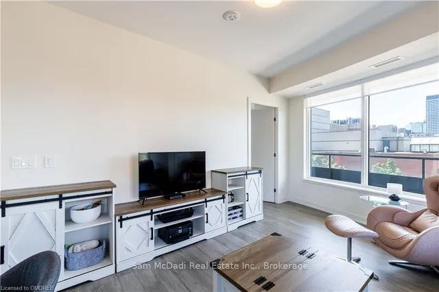 Additional property image - 212 KING WILLIAM St Unit 417