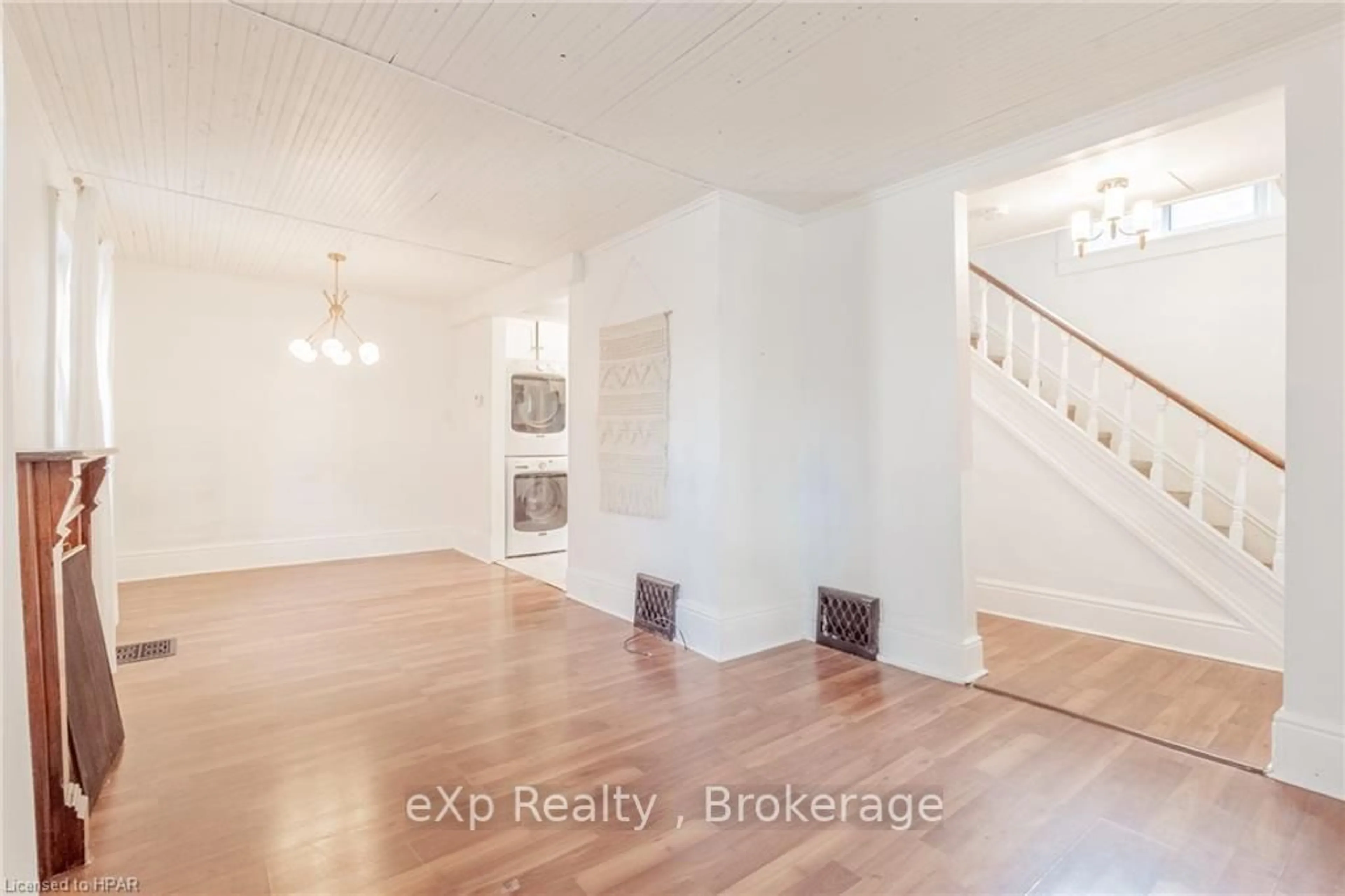 Indoor entryway, wood floors for 385 DOURO St, Stratford Ontario N5A 3S8