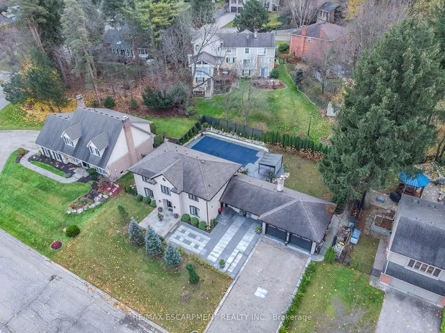 Additional property image - 28 STONEGATE Dr