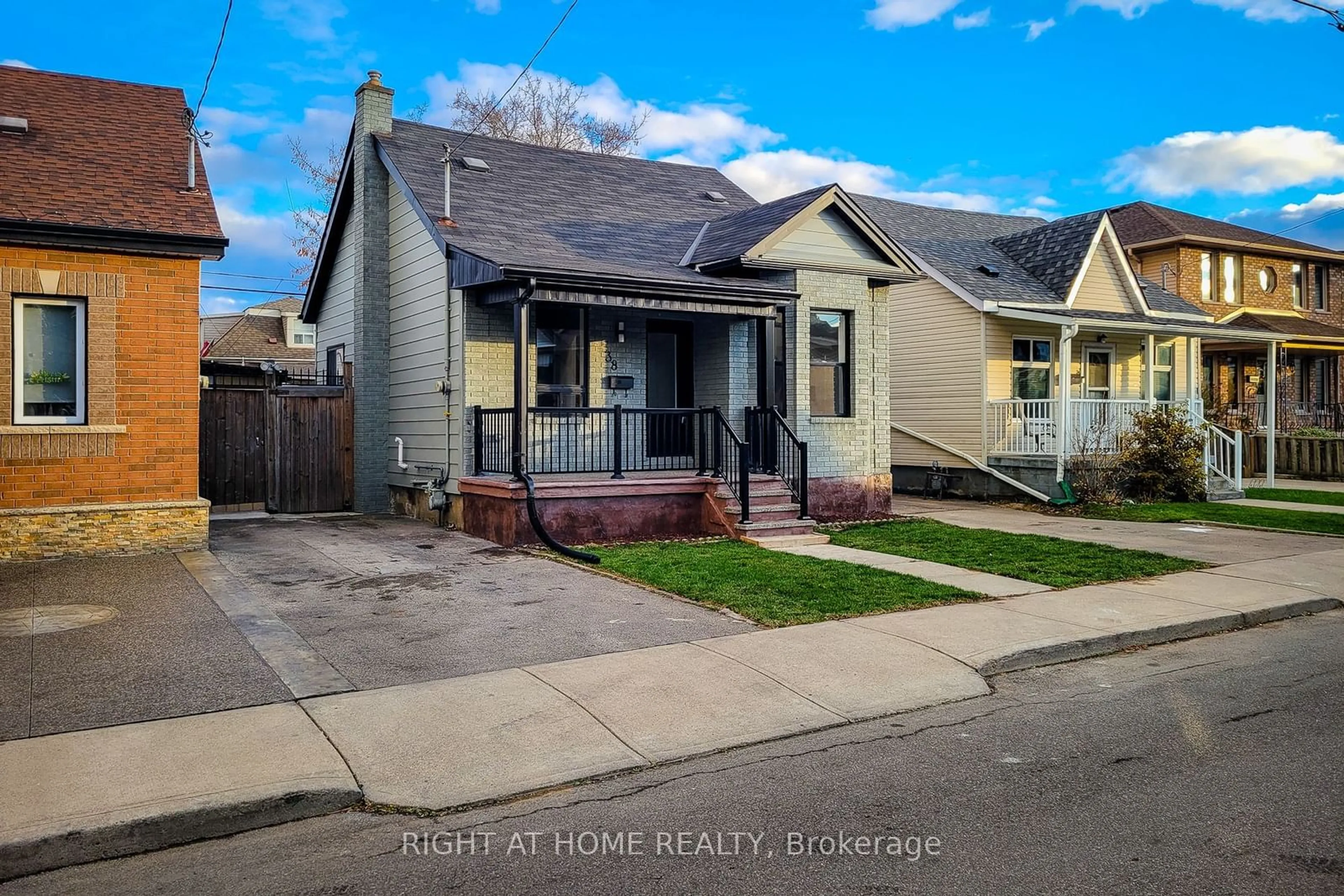 Frontside or backside of a home, the street view for 38 Clyde St, Hamilton Ontario L8L 5R4