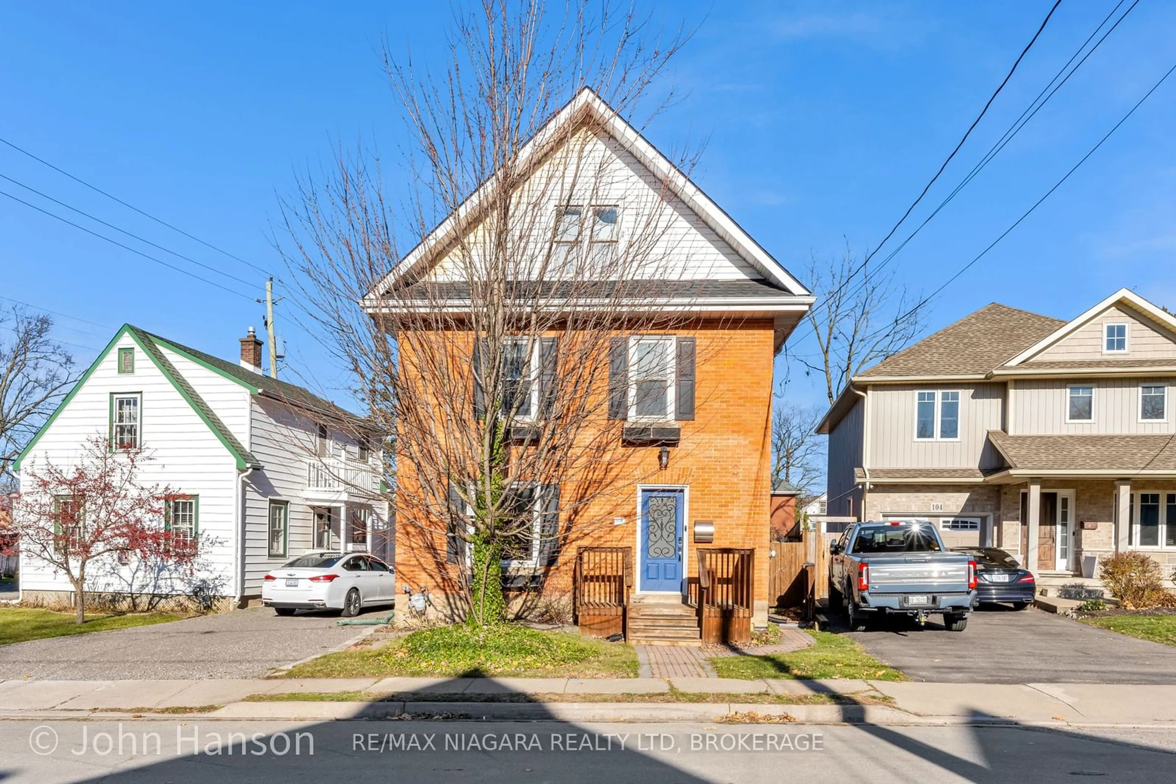 A pic from exterior of the house or condo, the street view for 108 Maple Ave, Welland Ontario L3K 5G6