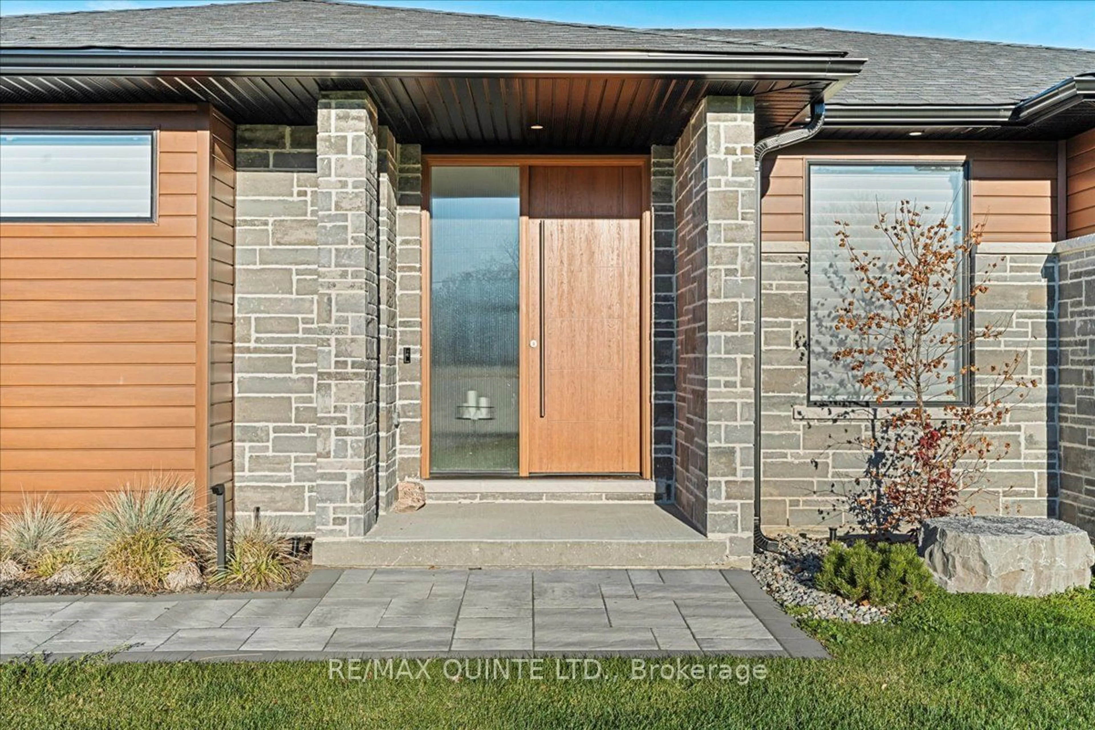 Home with brick exterior material for 656 County Road 28, Prince Edward County Ontario K8N 0G2