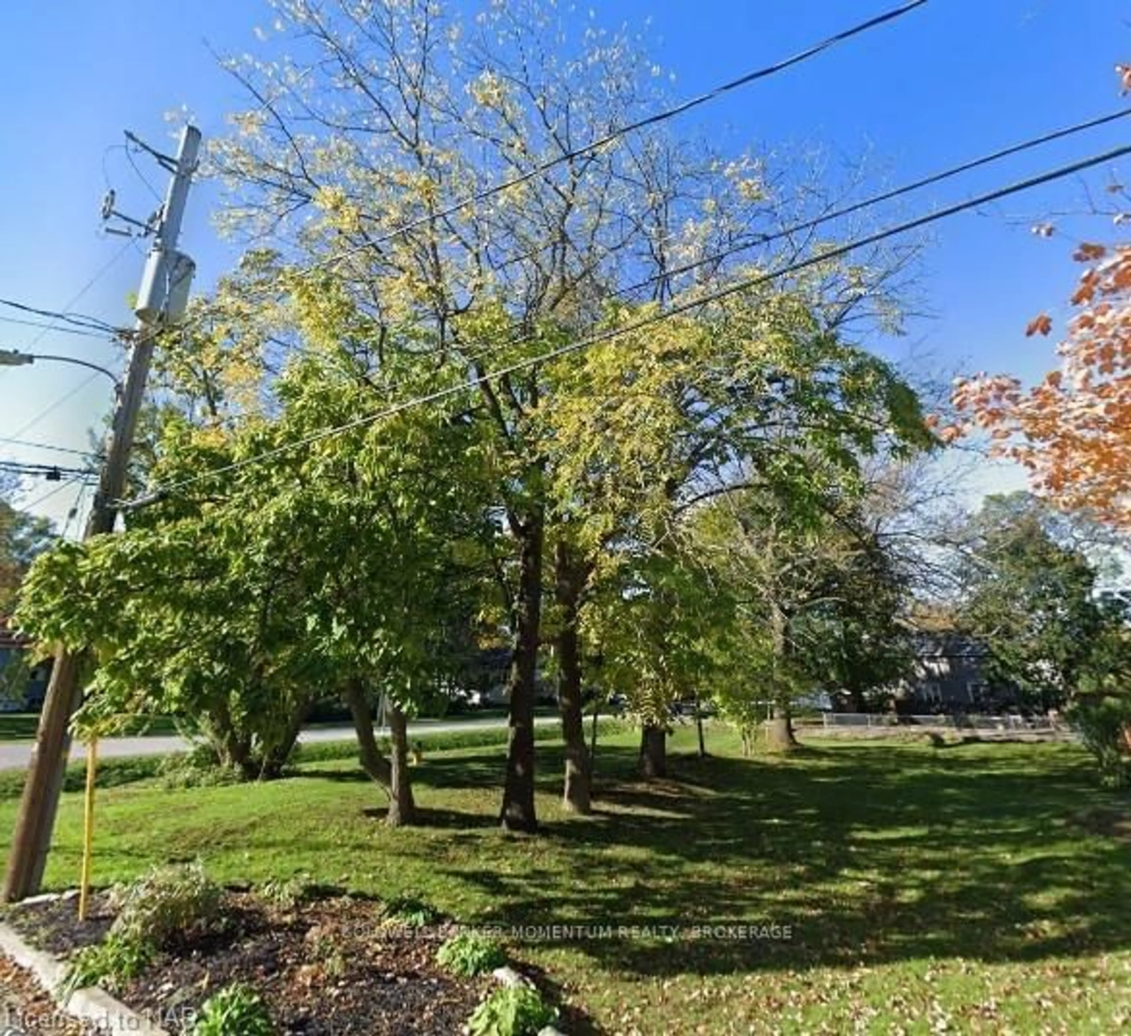 A pic from exterior of the house or condo, the street view for 10B BETTS Ave, Grimsby Ontario L3M 2S6