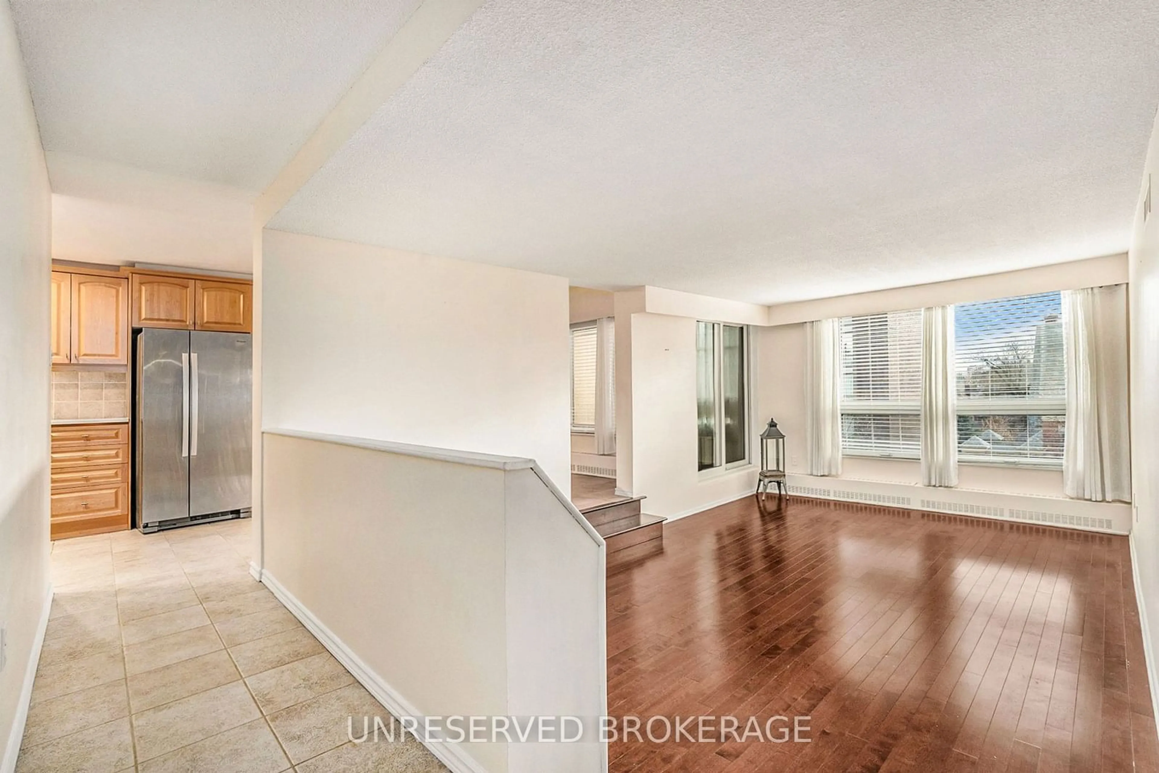 Unknown indoor space, unknown floor for 373 Laurier Ave #404, Lower Town - Sandy Hill Ontario K1N 8X6