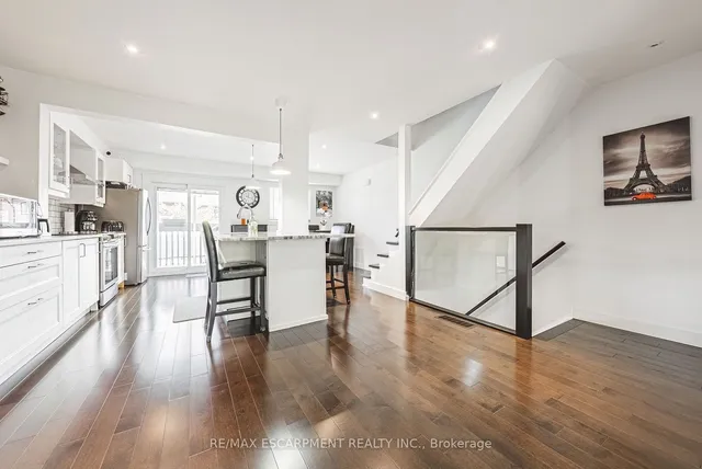 Additional property image - 1155 PARAMOUNT Dr Unit 26