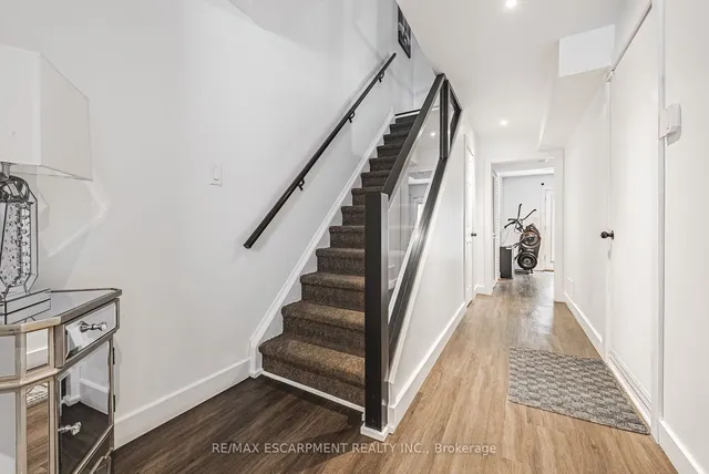Additional property image - 1155 PARAMOUNT Dr Unit 26