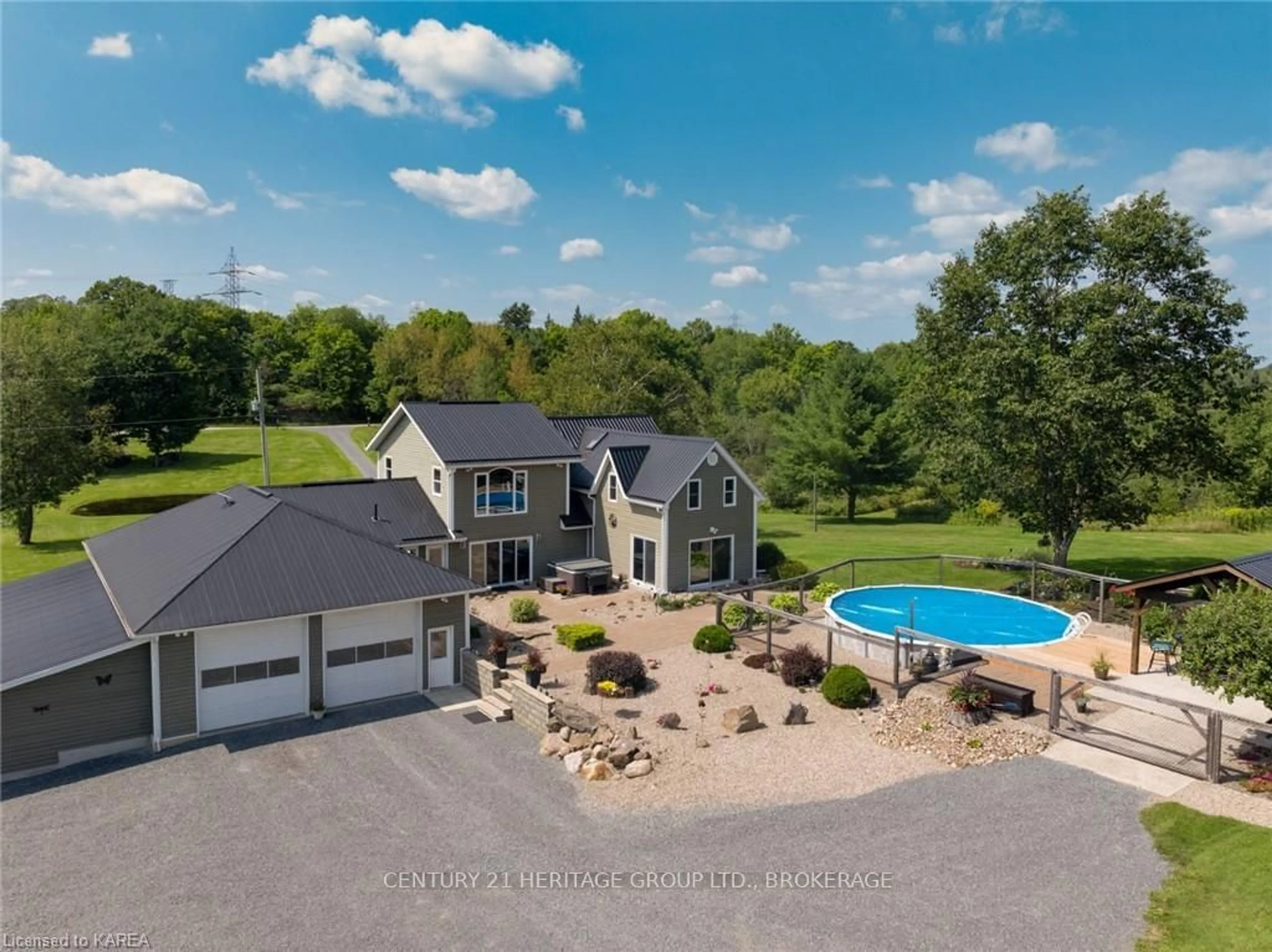 Frontside or backside of a home, cottage for 1758 FORTY FOOT Rd, Central Frontenac Ontario K0H 1T0