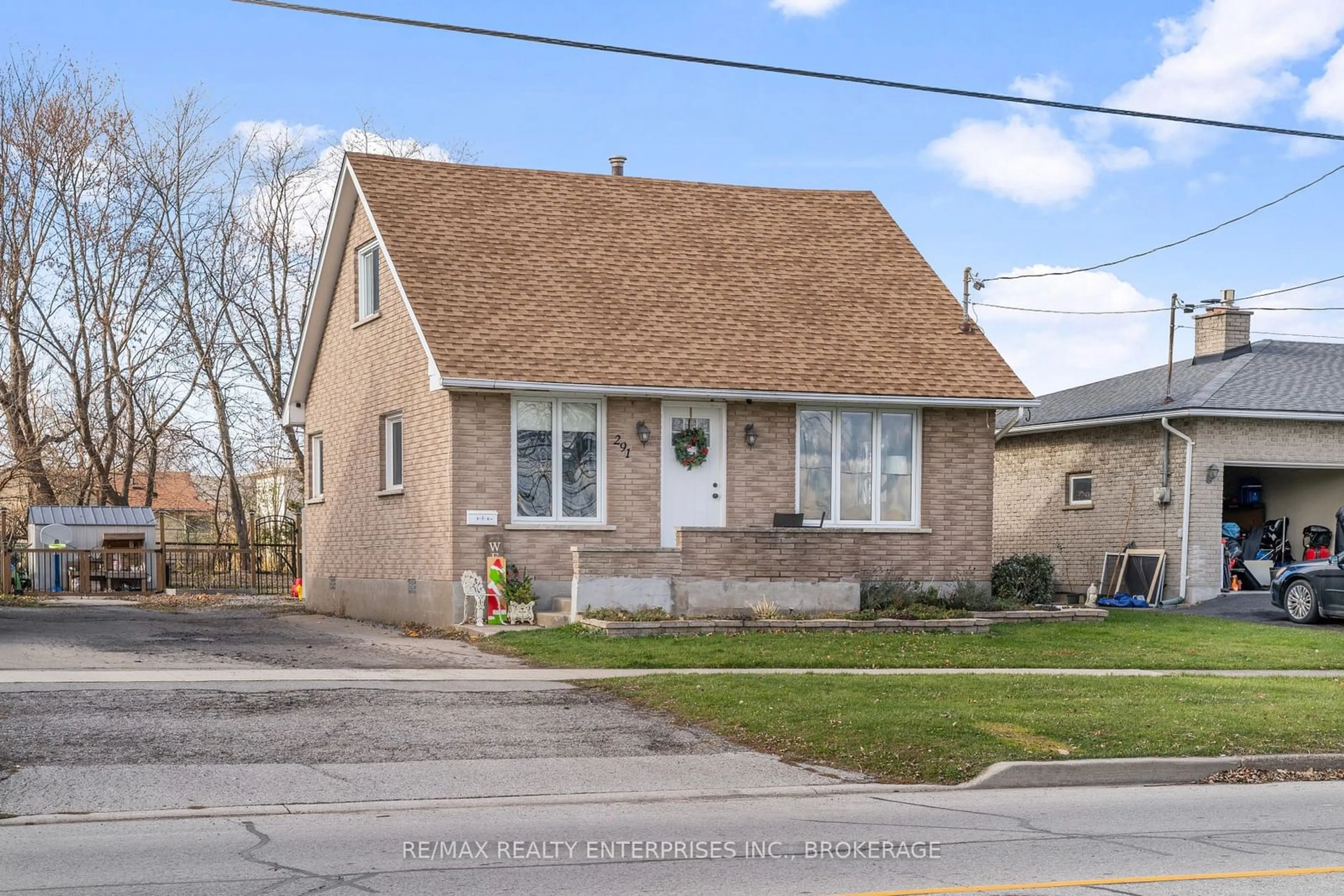 Frontside or backside of a home, cottage for 291 CENTRAL Ave, Fort Erie Ontario L2A 3T4