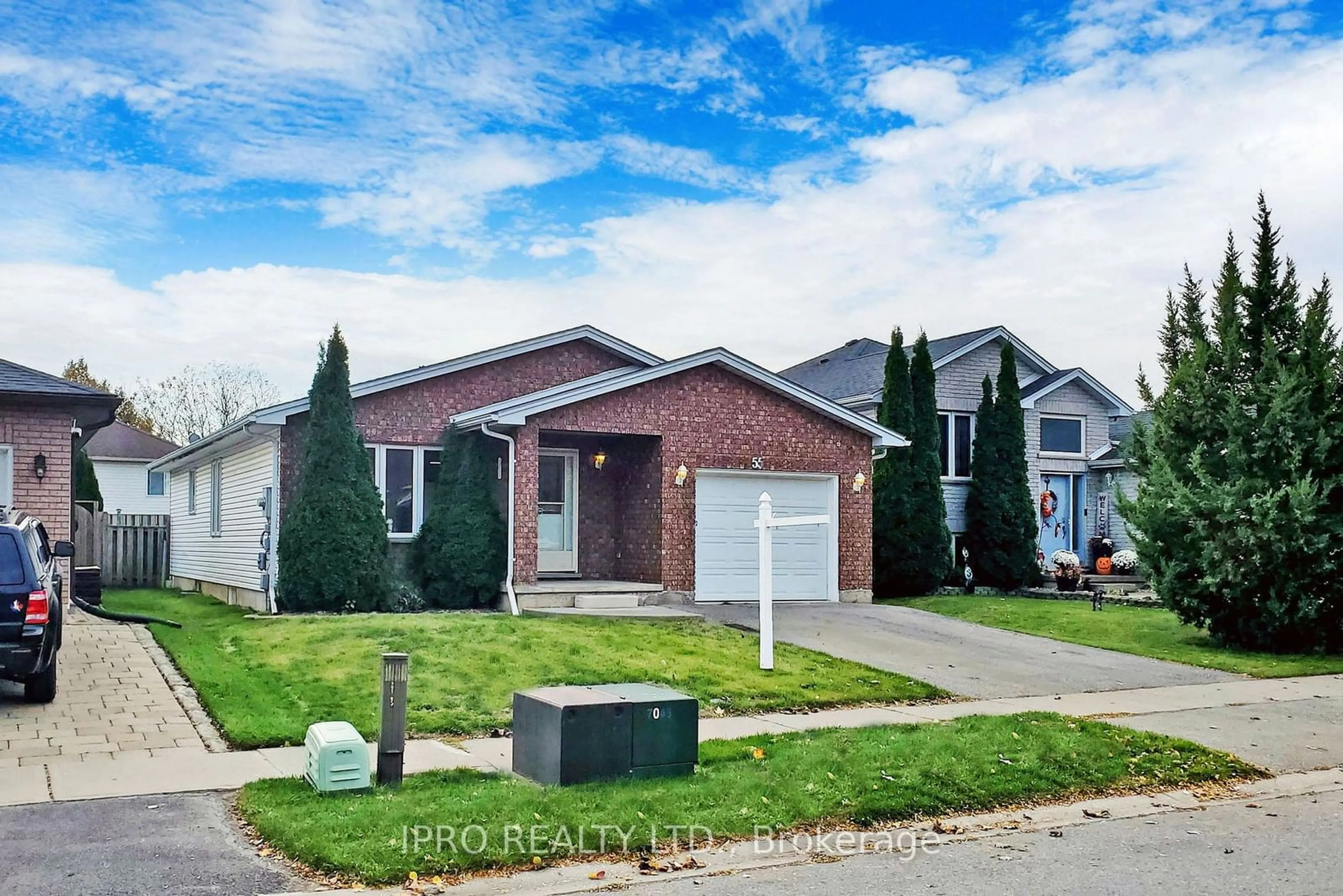 Frontside or backside of a home, the street view for 55 St. Patrick's Dr, Brantford Ontario N3T 6L4