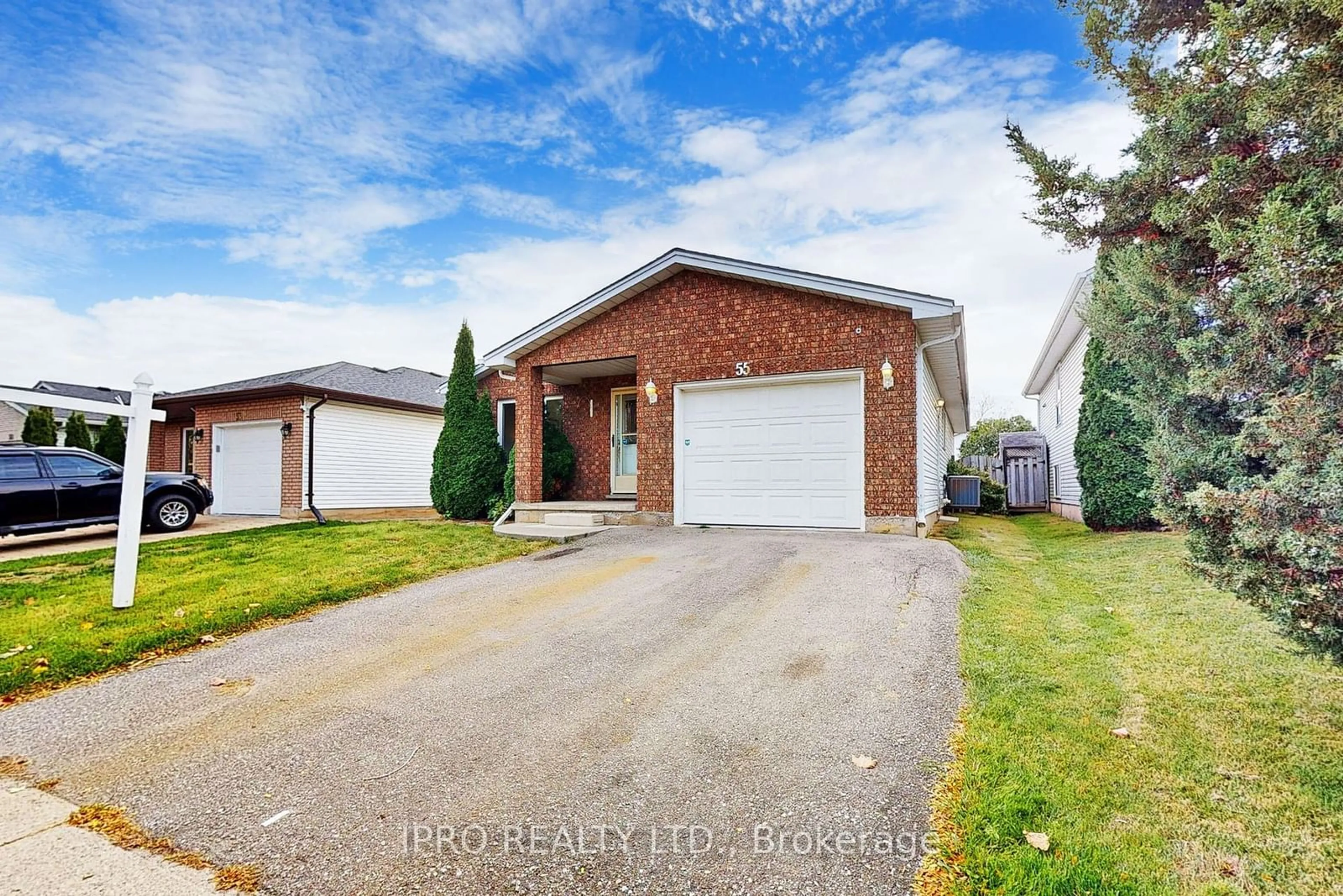 Frontside or backside of a home, the street view for 55 St. Patrick's Dr, Brantford Ontario N3T 6L4