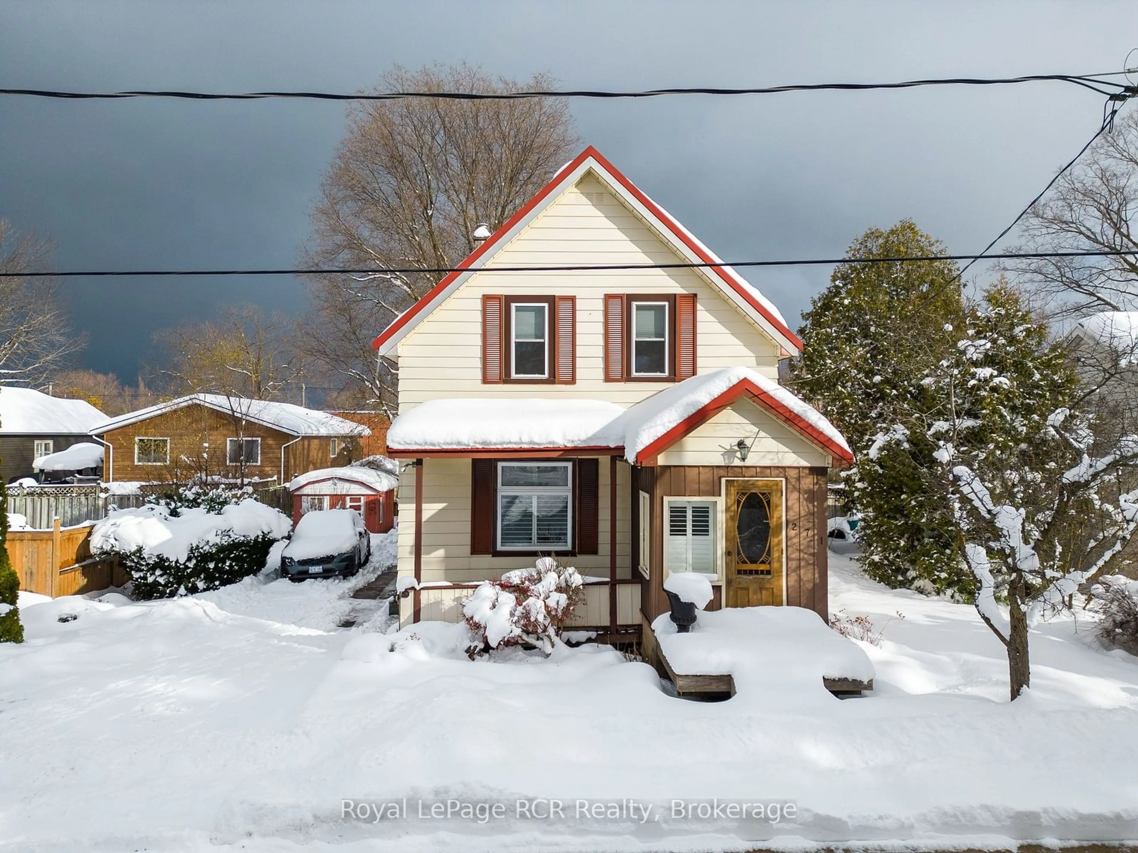 Frontside or backside of a home, cottage for 271 DENMARK St, Meaford Ontario N4L 1C2