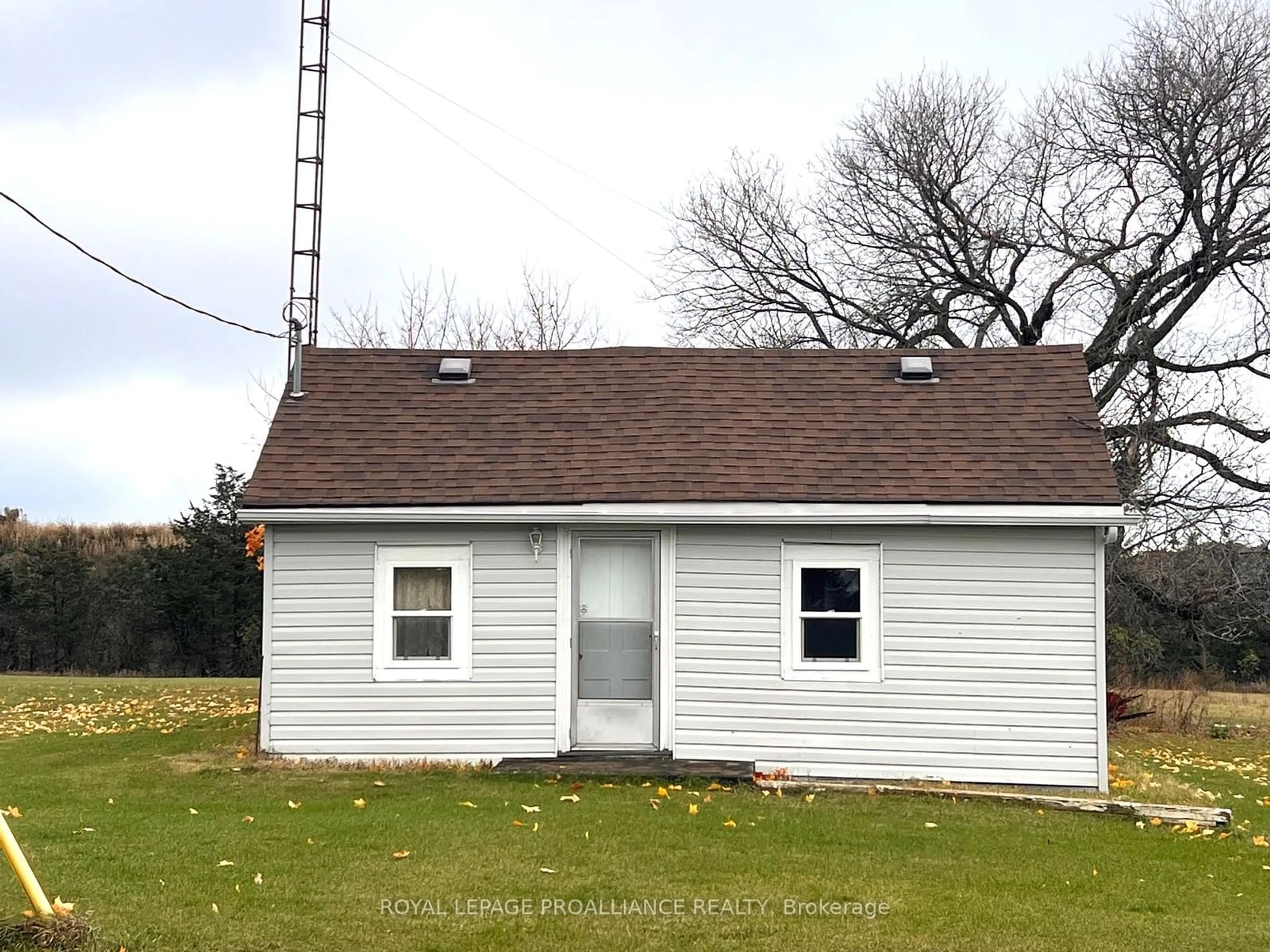 Shed for 154 Elmbrook Rd, Prince Edward County Ontario K0K 2T0