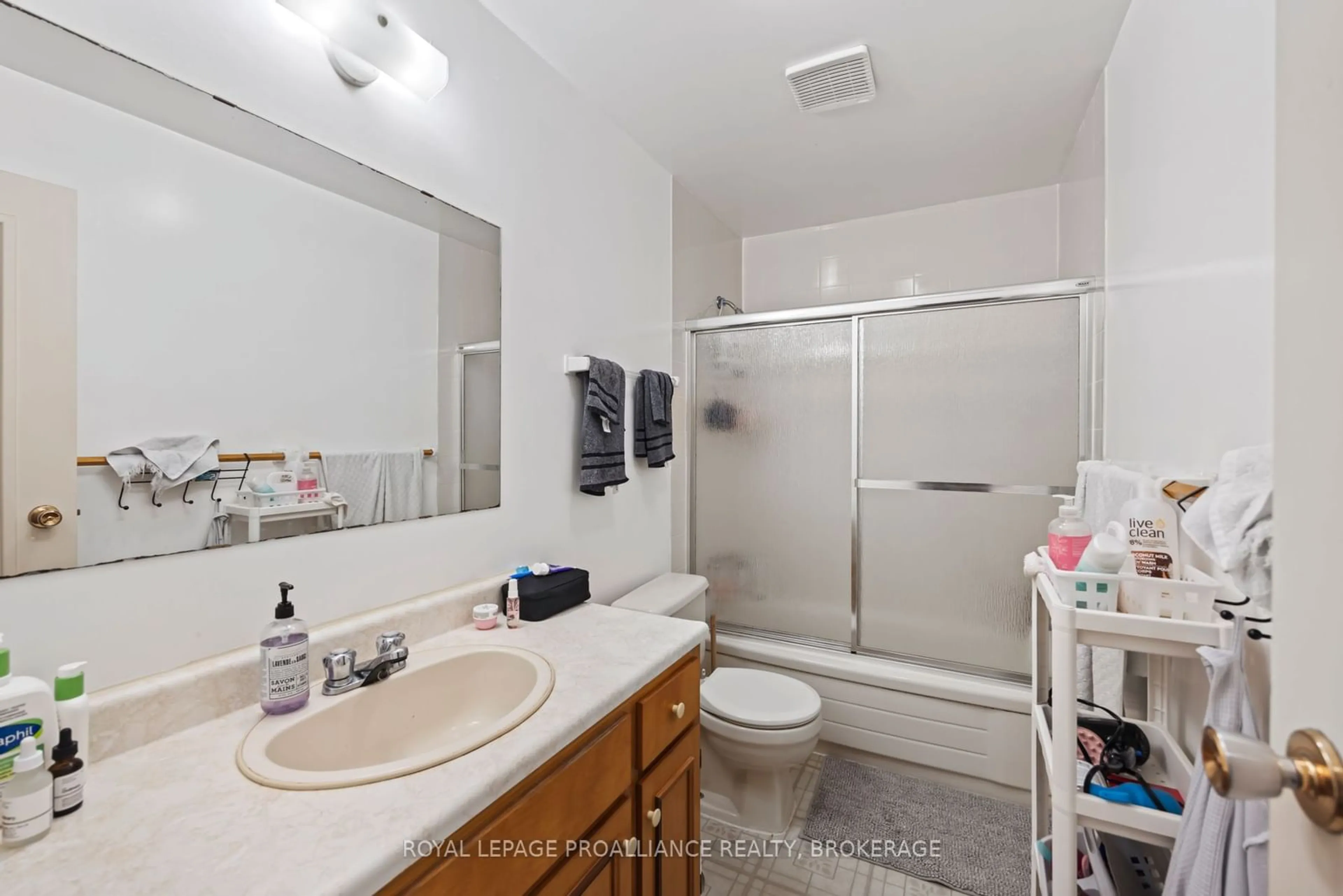 Bathroom, not visible floor for 59 West St, Kingston Ontario K7L 2S3