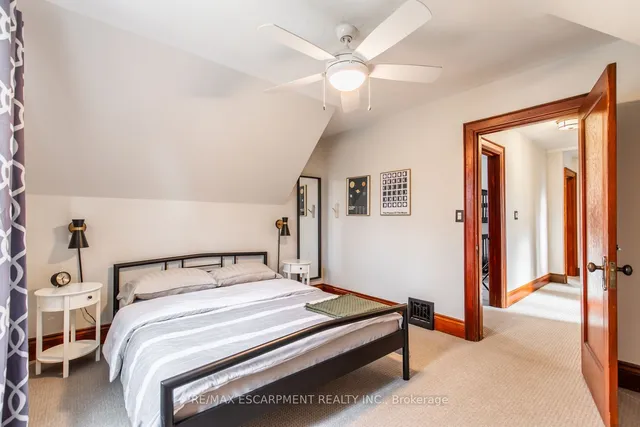 Additional property image - 60 Lake Avenue Dr