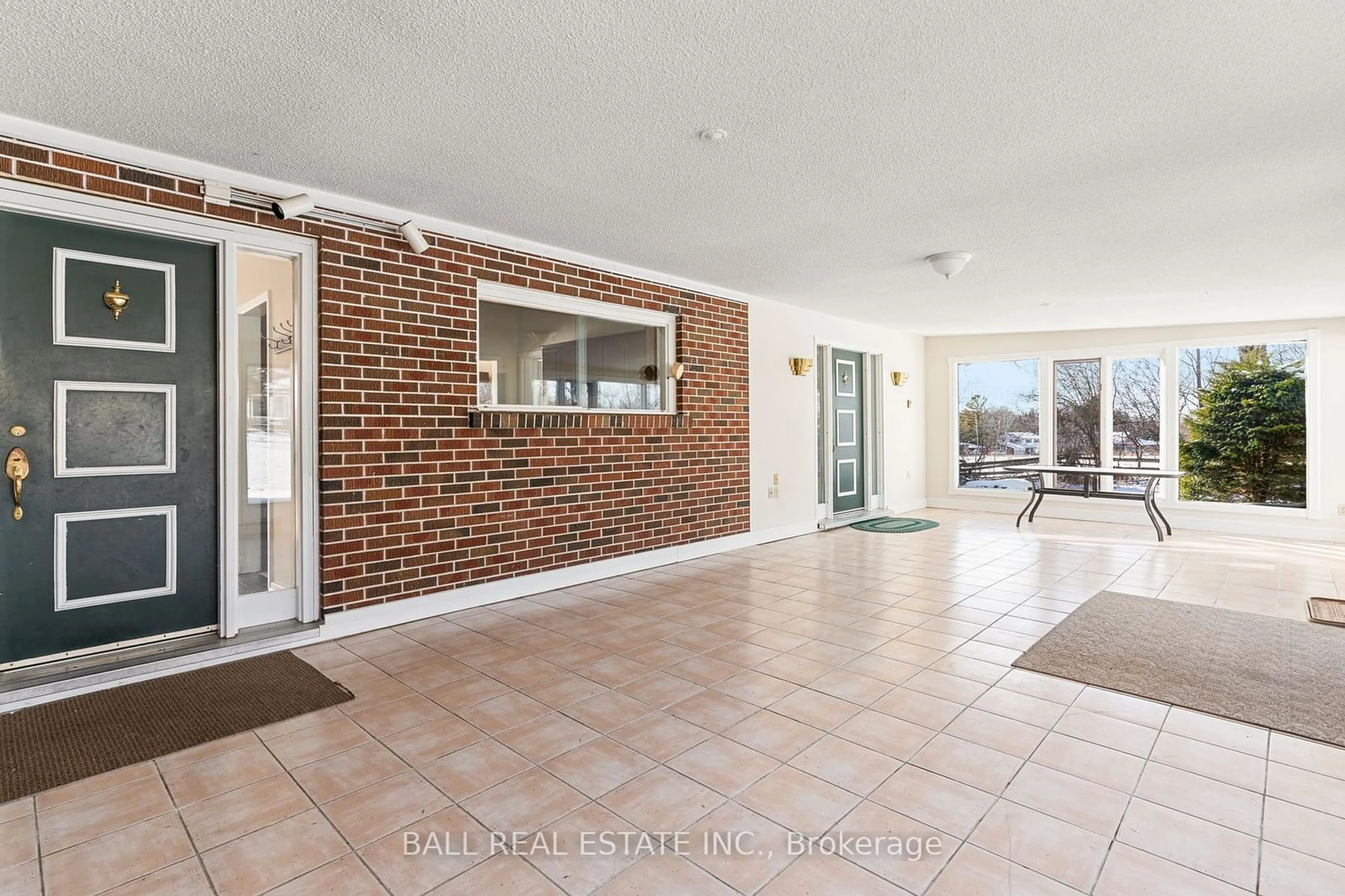 Indoor entryway, ceramic floors for 1975 County Road 8, Kawartha Lakes Ontario K0M 1A0